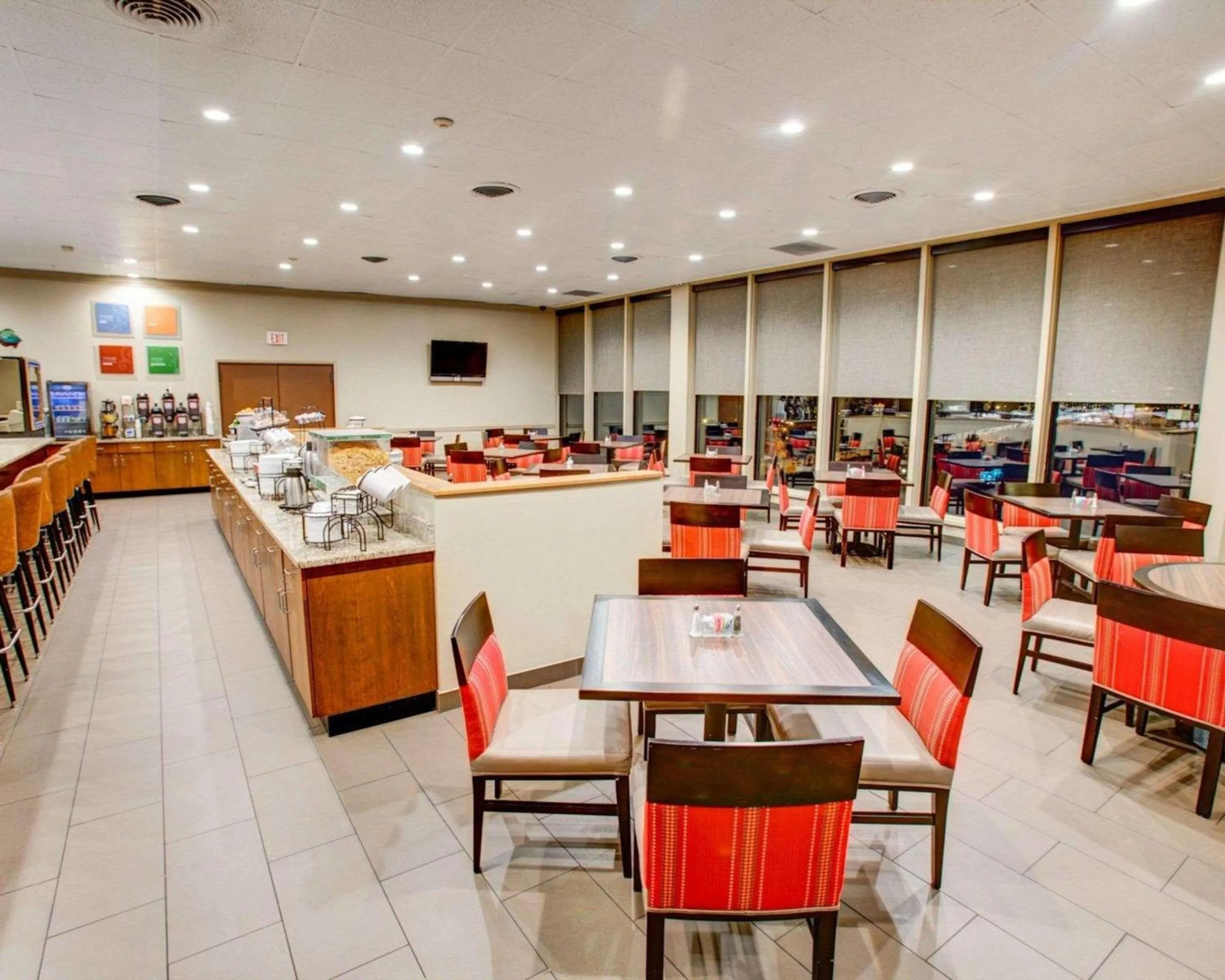 Restaurant/places to eat in Comfort Inn Conference Center Pittsburgh Penn Hills