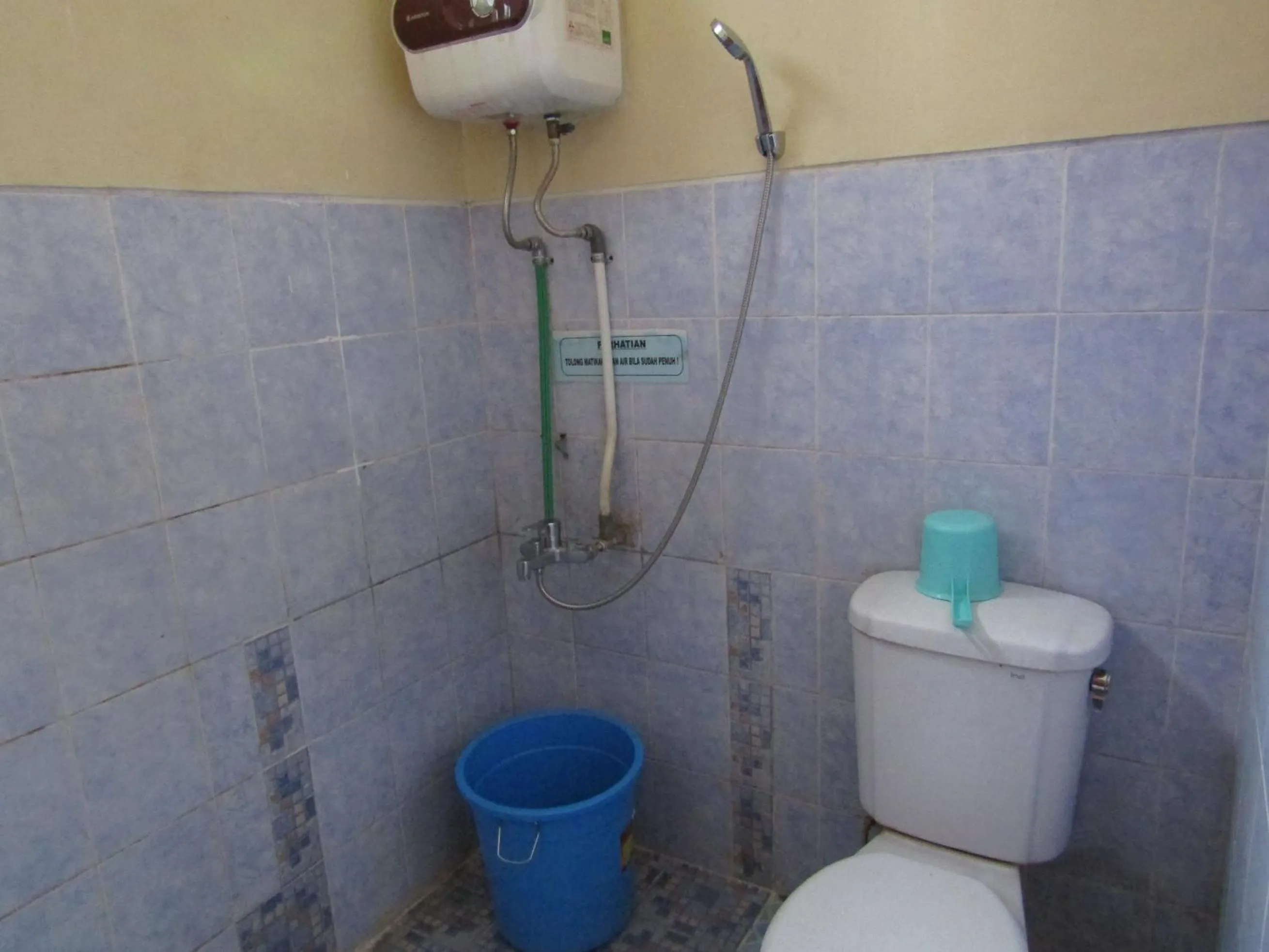 Bathroom in Hotel BIP Tawangmangu