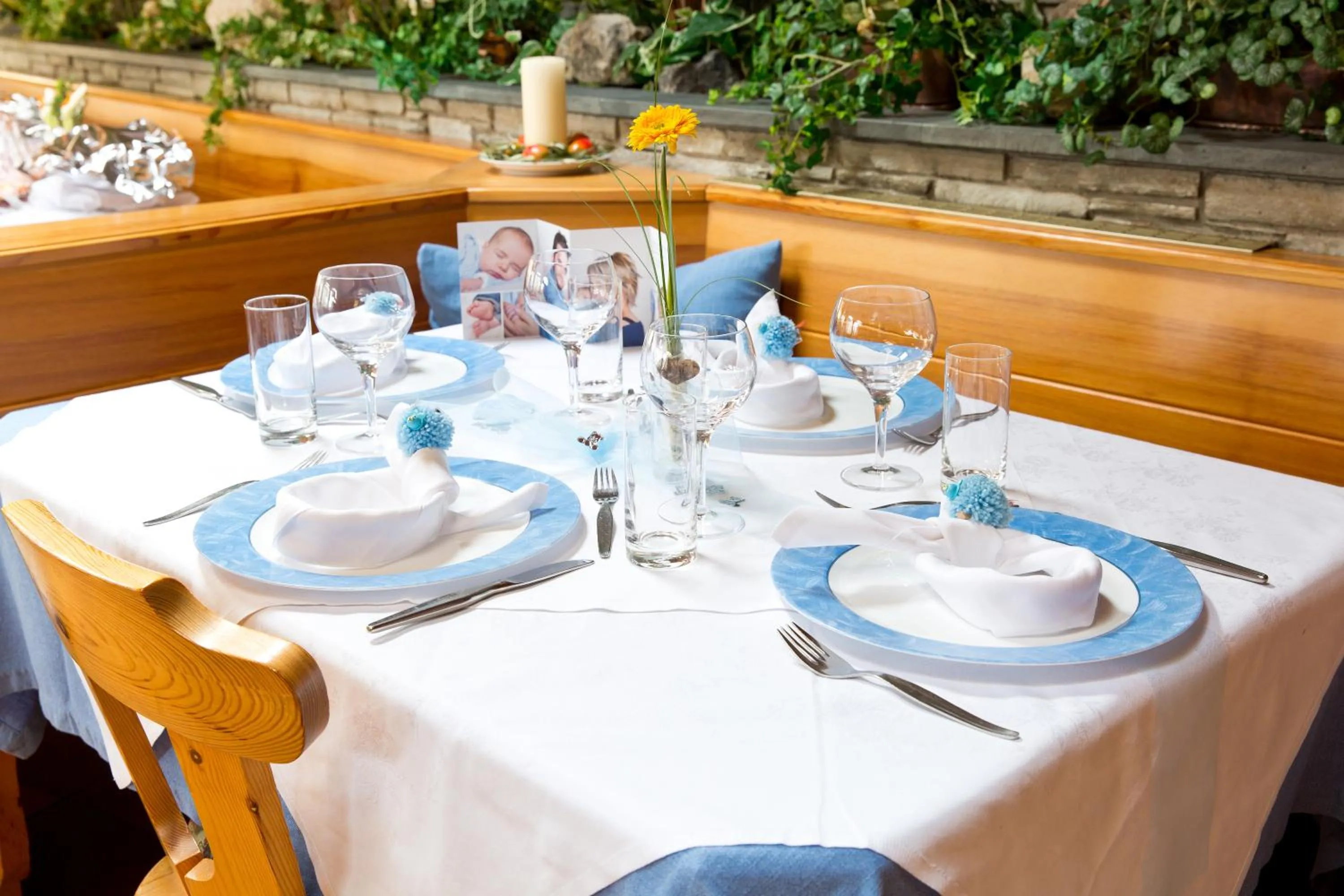 Restaurant/places to eat in Hotel Chalet Olympia