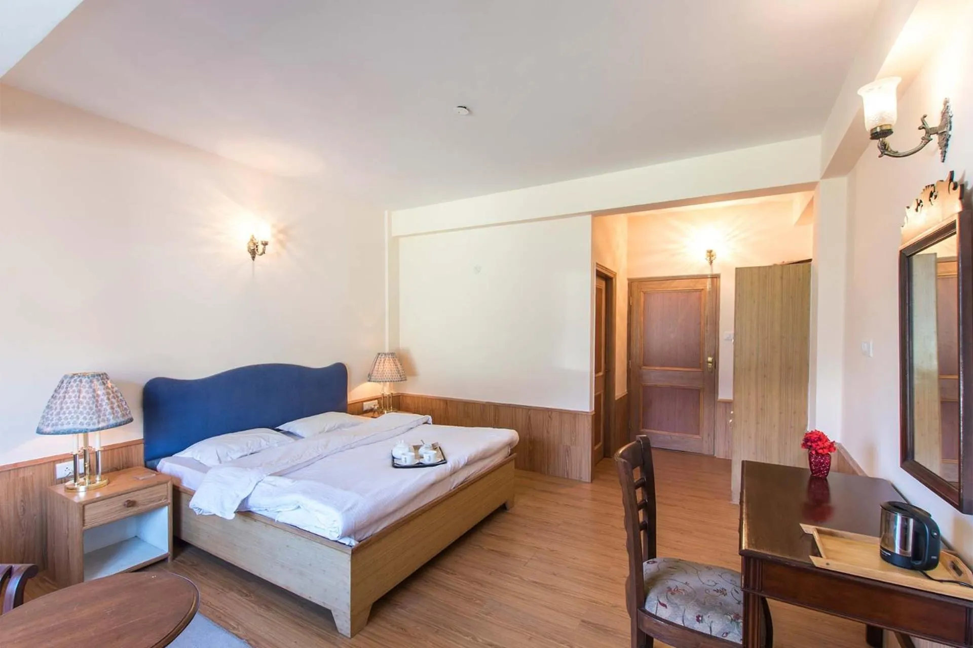 Bedroom, Bed in StayVista at Jodhpur House - 3 BR Pet friendly Villa amidst Apple, Pear and Cherry Orchards in Manali