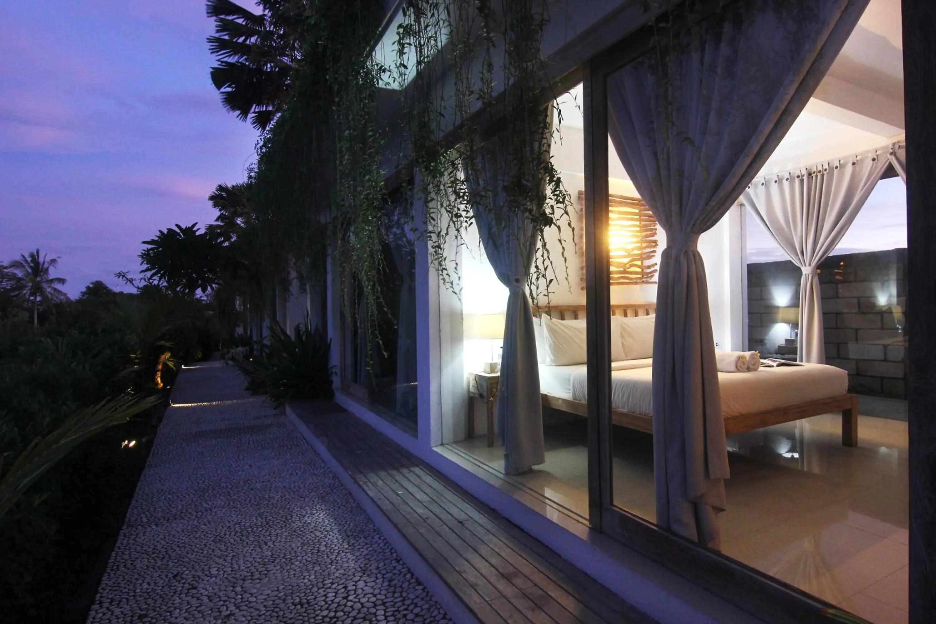 Property building, Bed in D'sawah Villa