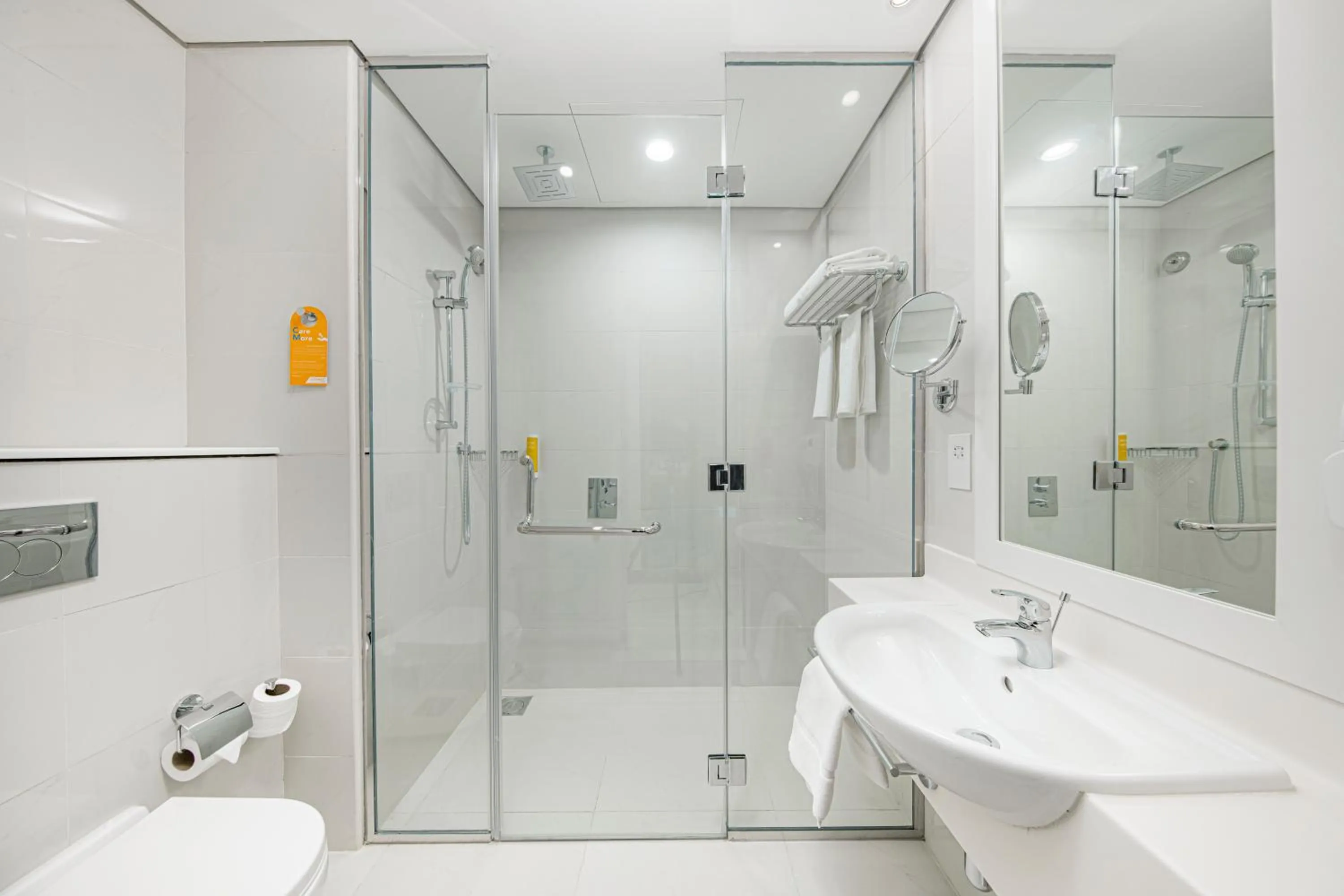Bathroom in Citymax Hotel Business Bay