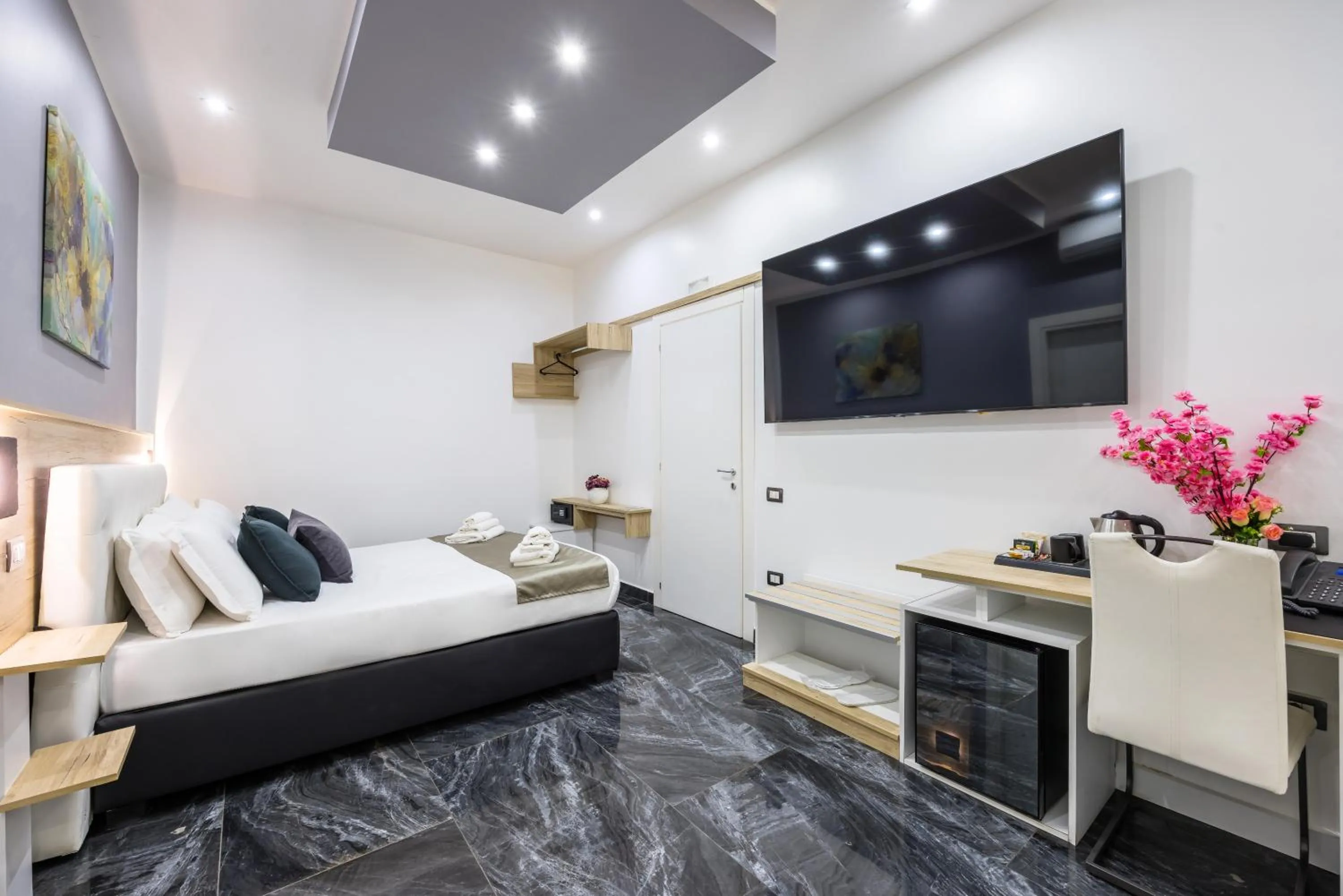 Bed in Palace Napoli