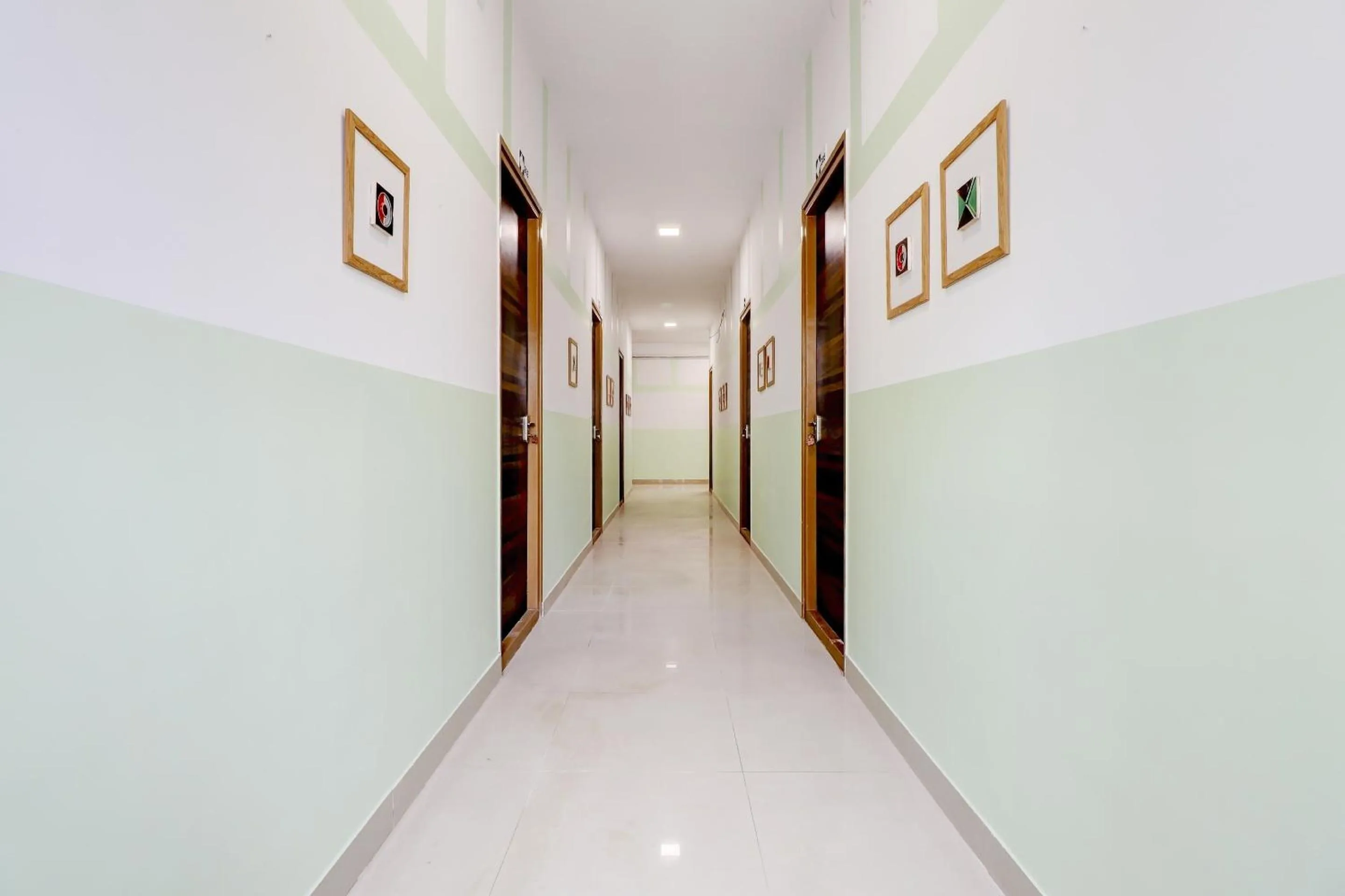 Lobby or reception in Hotel O Home Exotic Stay Bsk rd Stage