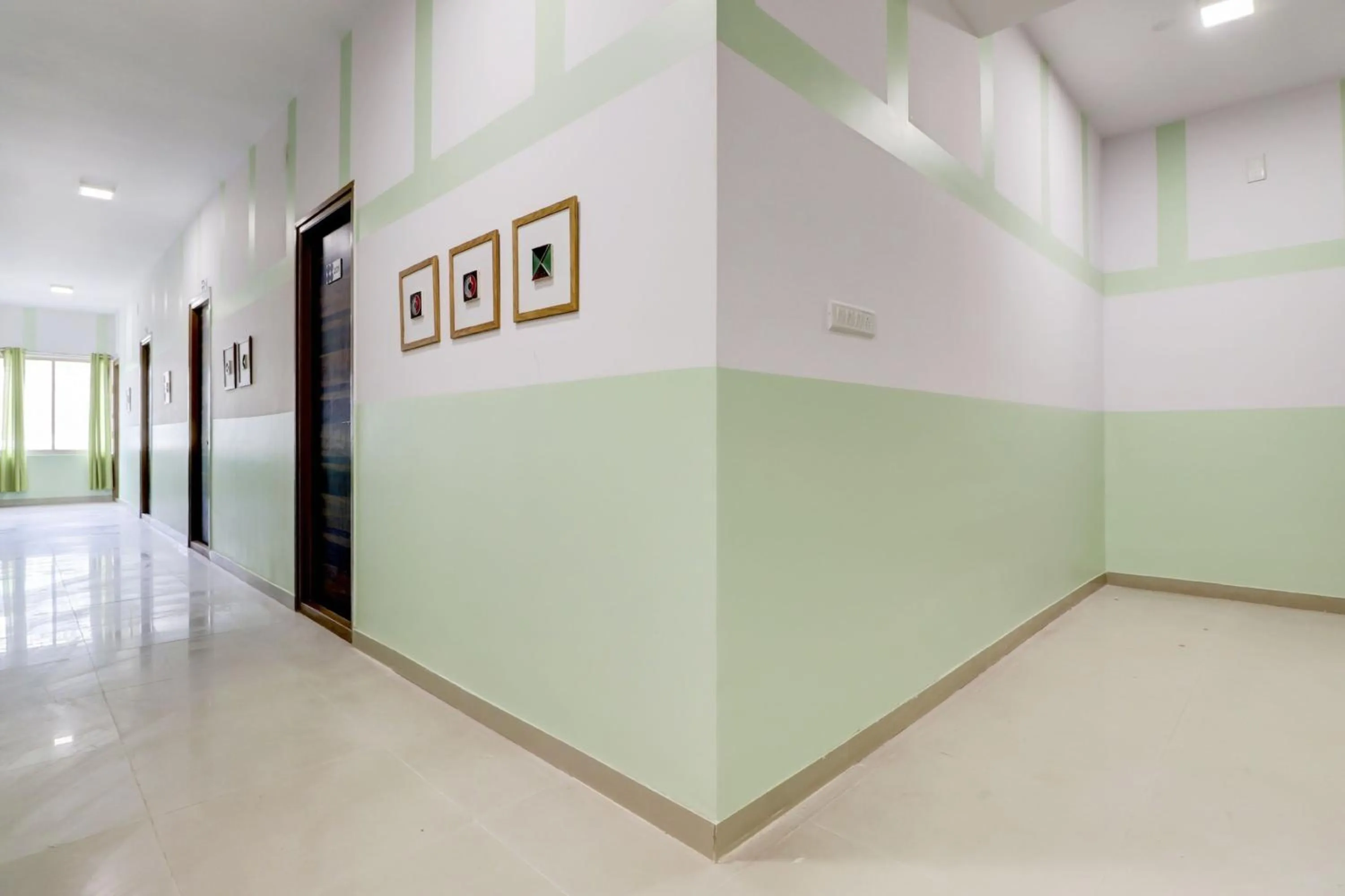 Lobby or reception in Hotel O Home Exotic Stay Bsk rd Stage