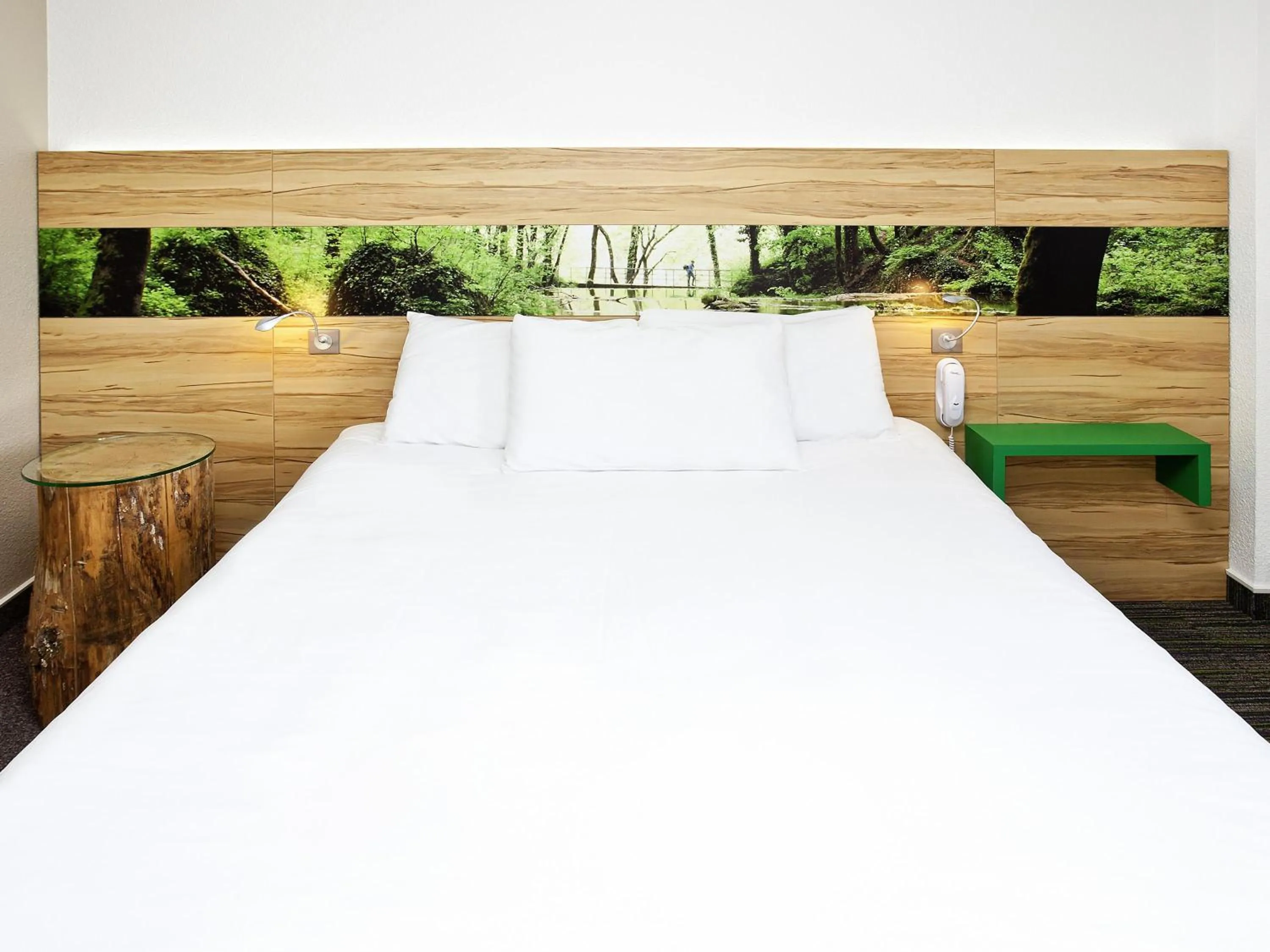 Bedroom, Bed in ibis Styles Sarrebourg