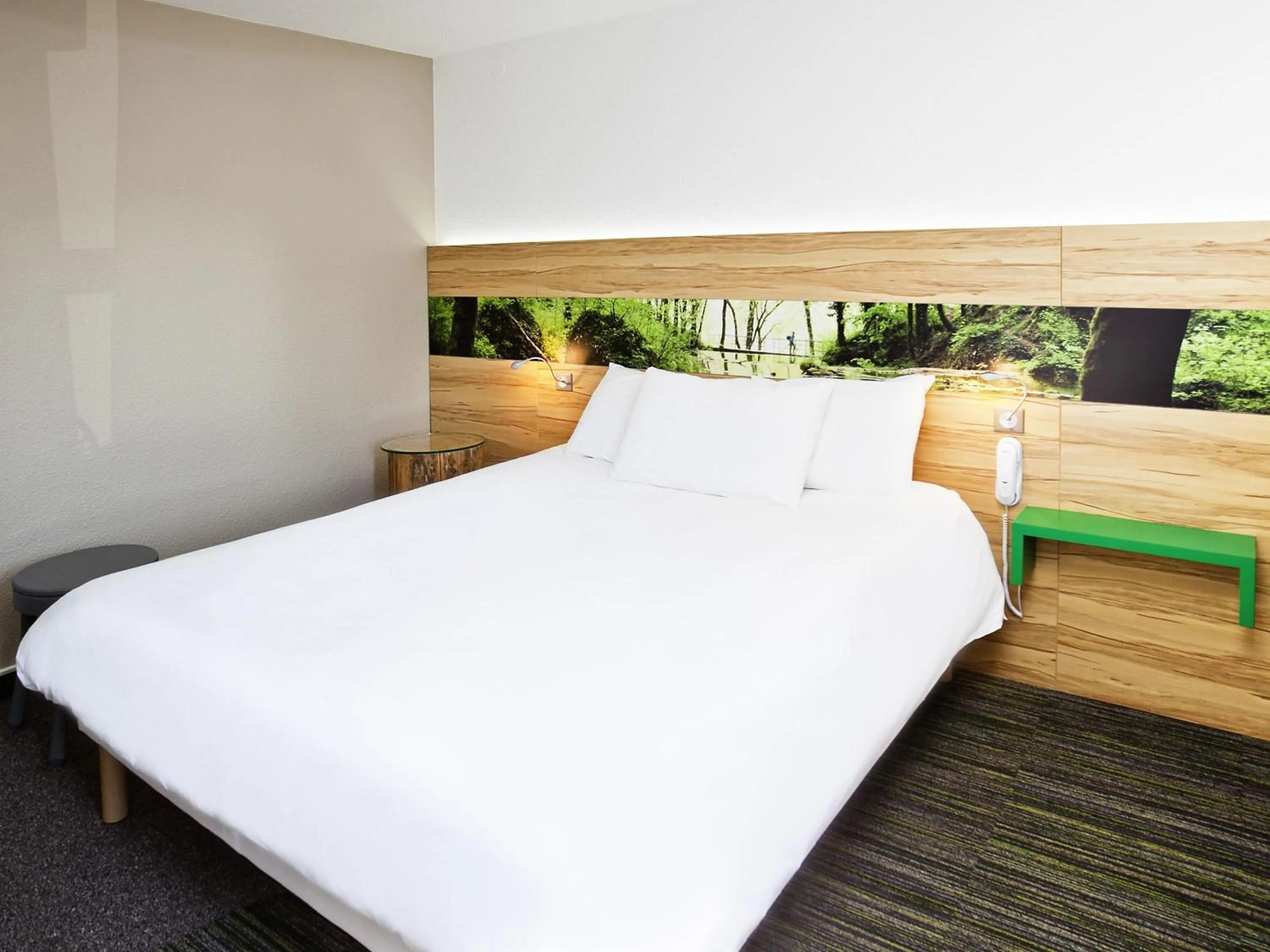 Bedroom, Bed in ibis Styles Sarrebourg
