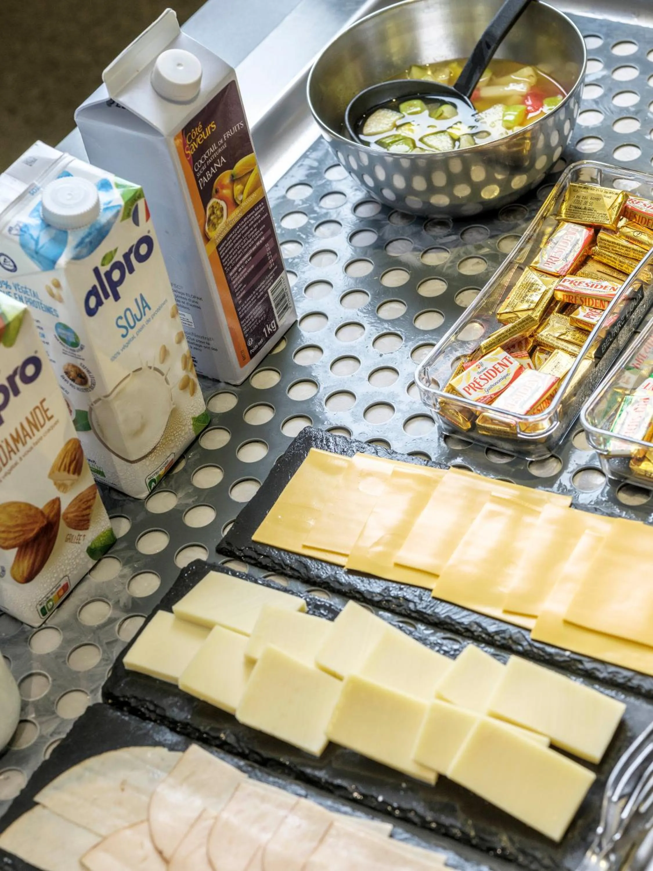 Buffet breakfast in ibis Styles Sarrebourg