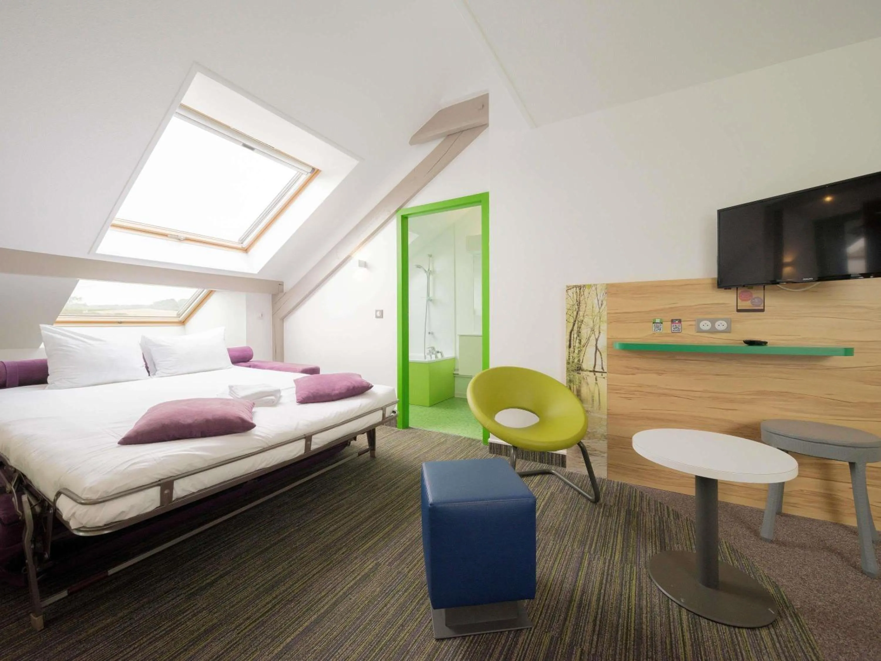 Bedroom, Bed in ibis Styles Sarrebourg