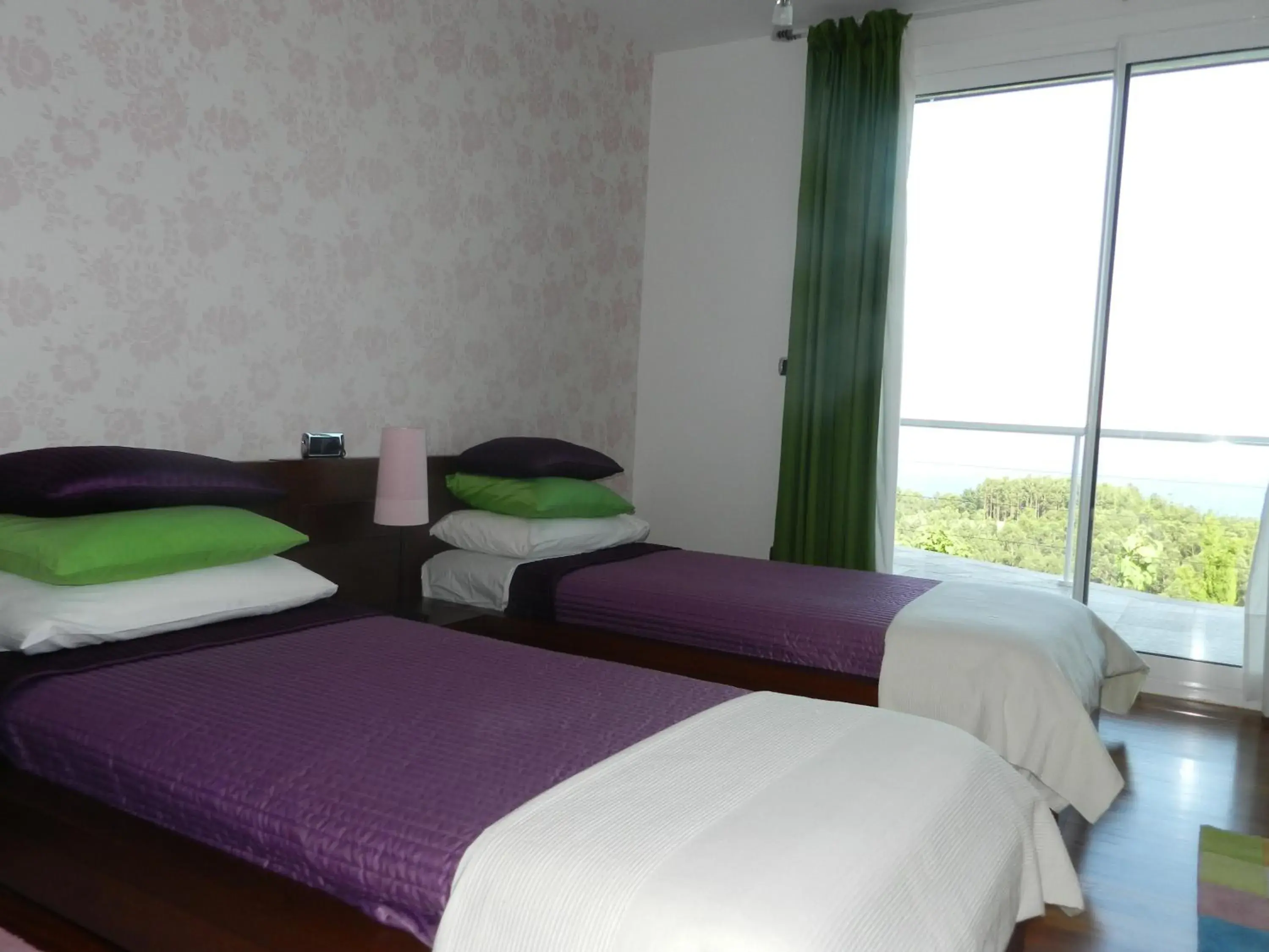 Twin Room with Sea View in Hotel Garazar Twin Room with Sea View in Hotel Garazar