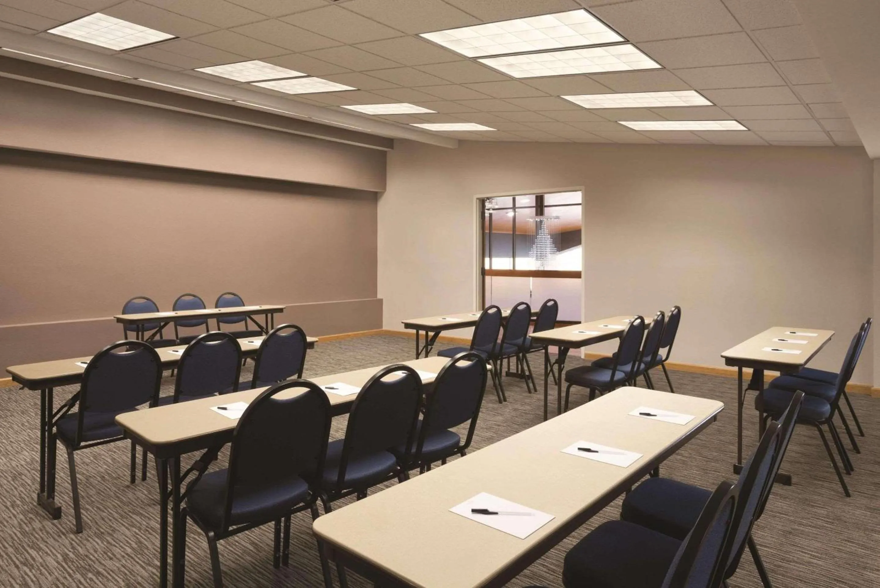 Meeting/conference room in Country Inn & Suites by Radisson, Indianapolis East, IN