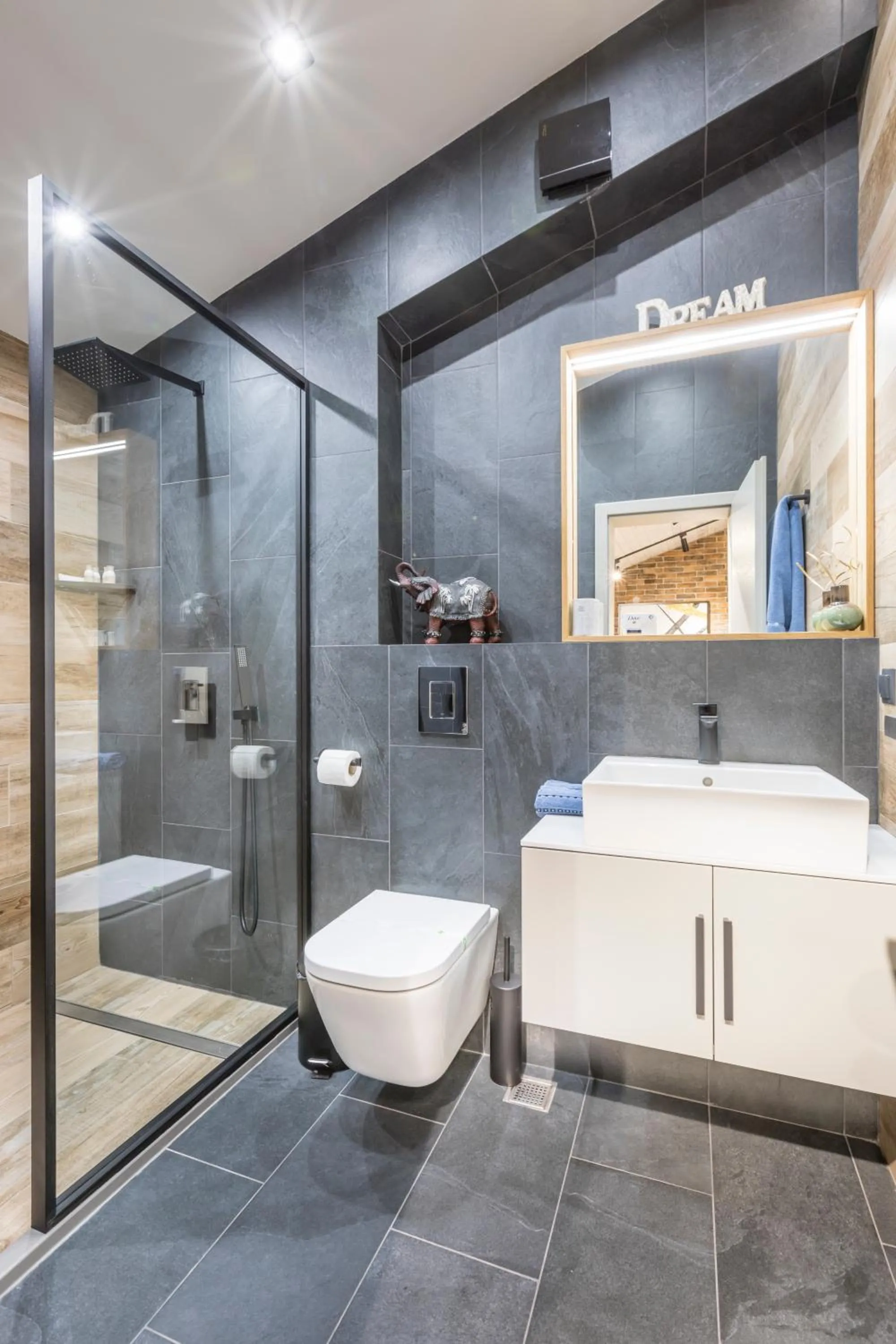 Shower in Boutique Hotel Casa Verdi