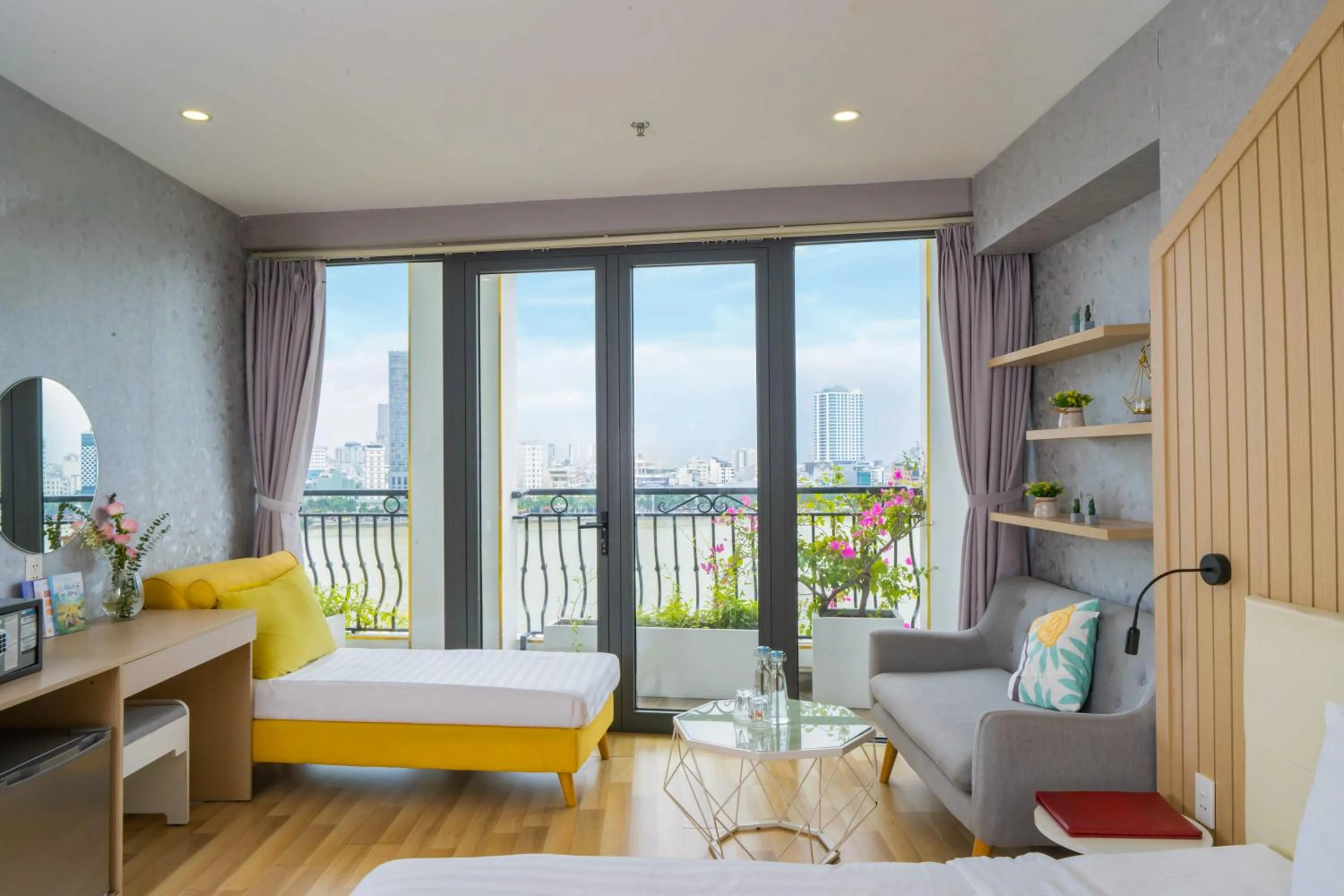 View (from property/room), Bed in Happy Day Riverside Hotel & Spa Danang