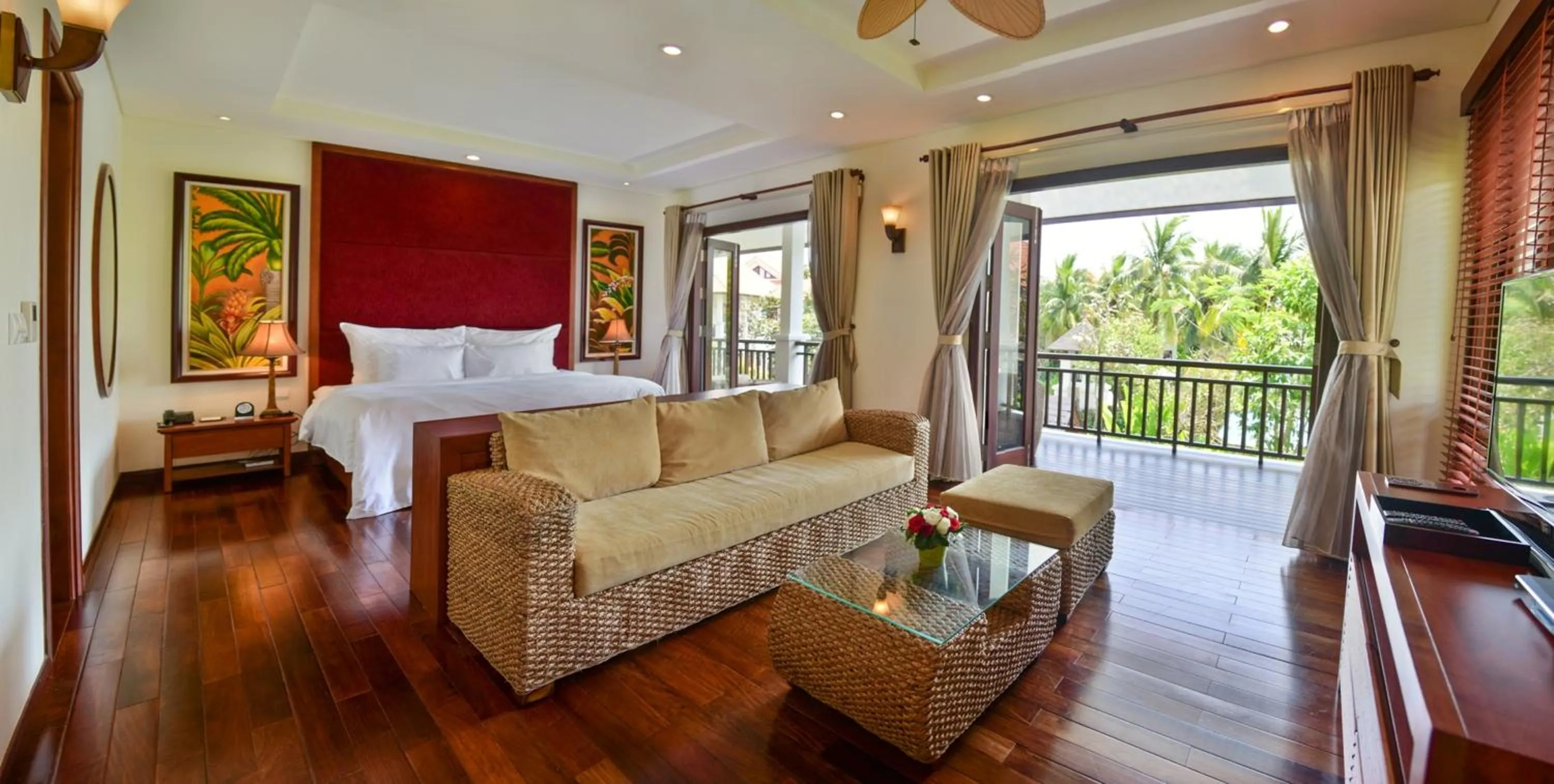 Day, Bed in Furama Villas Danang