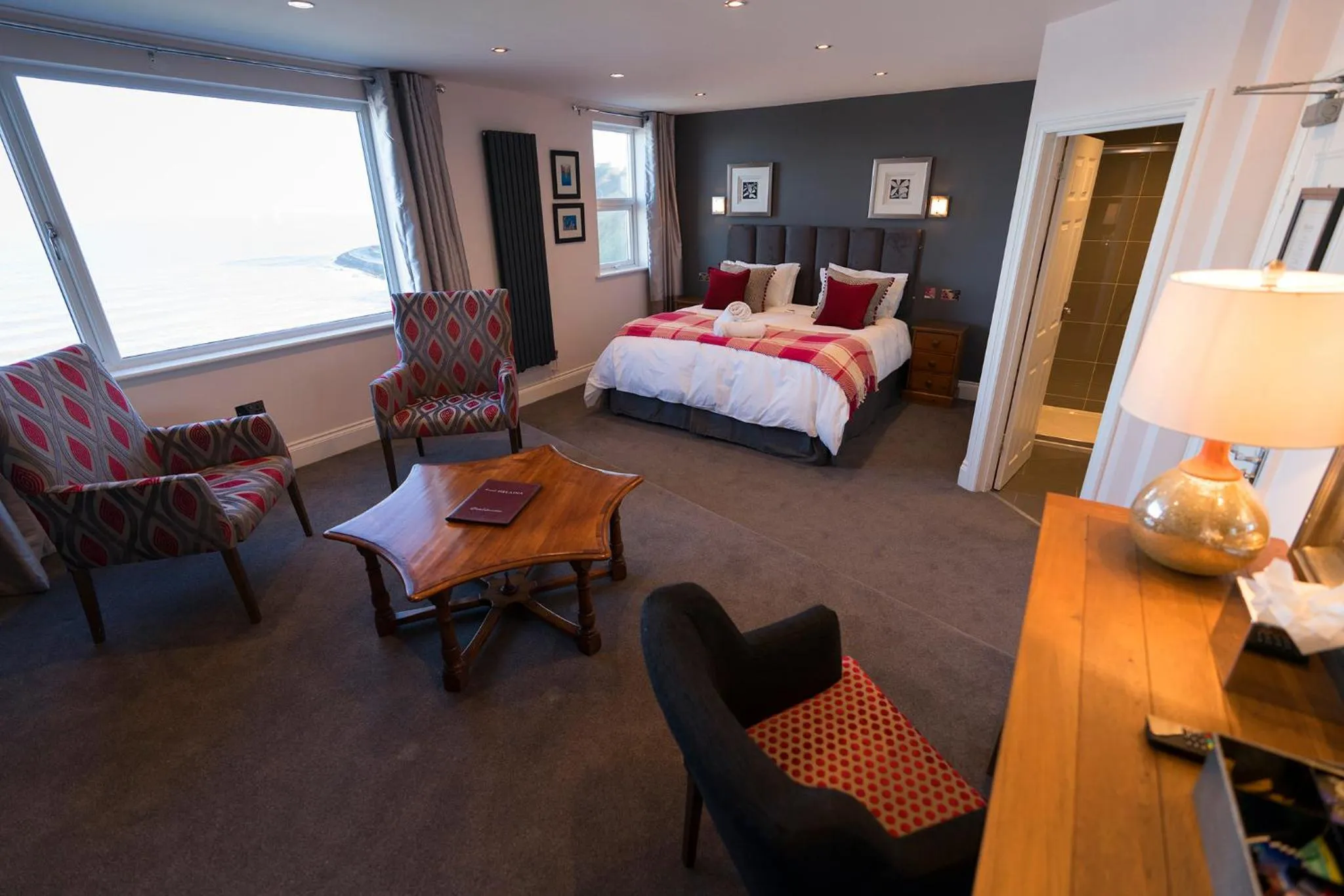 King Room with Sea View in The Helaina