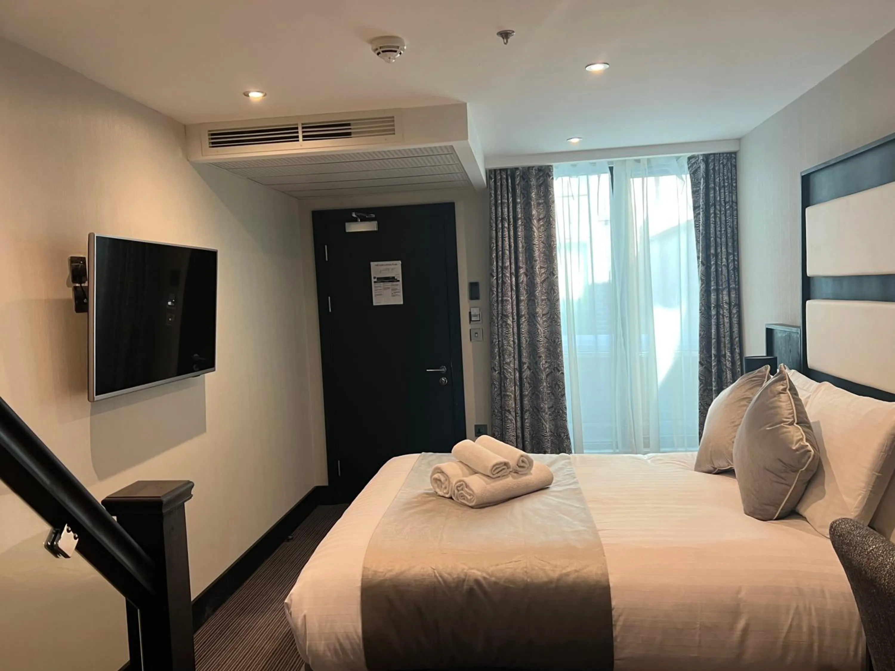 Bedroom, Bed in Hatton Garden Hotel