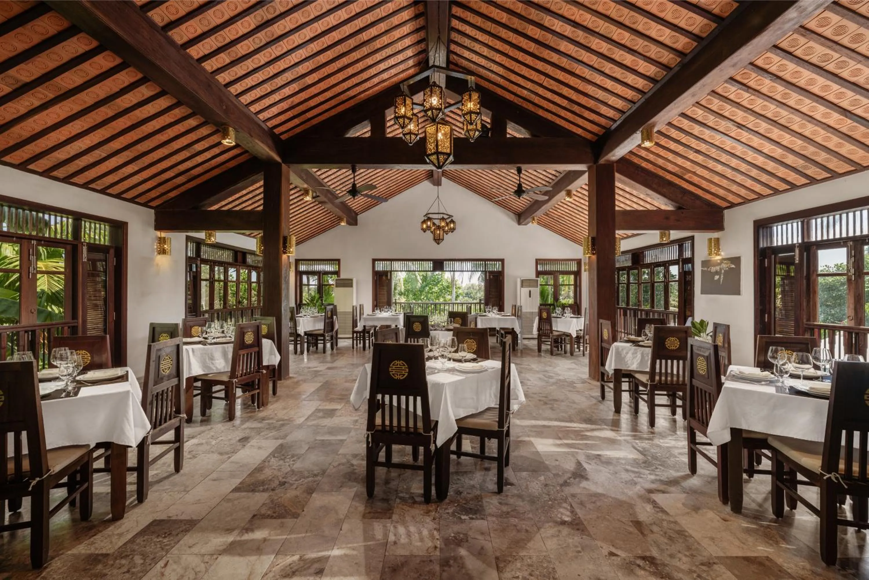 Restaurant/places to eat in Legacy Hoi An Resort