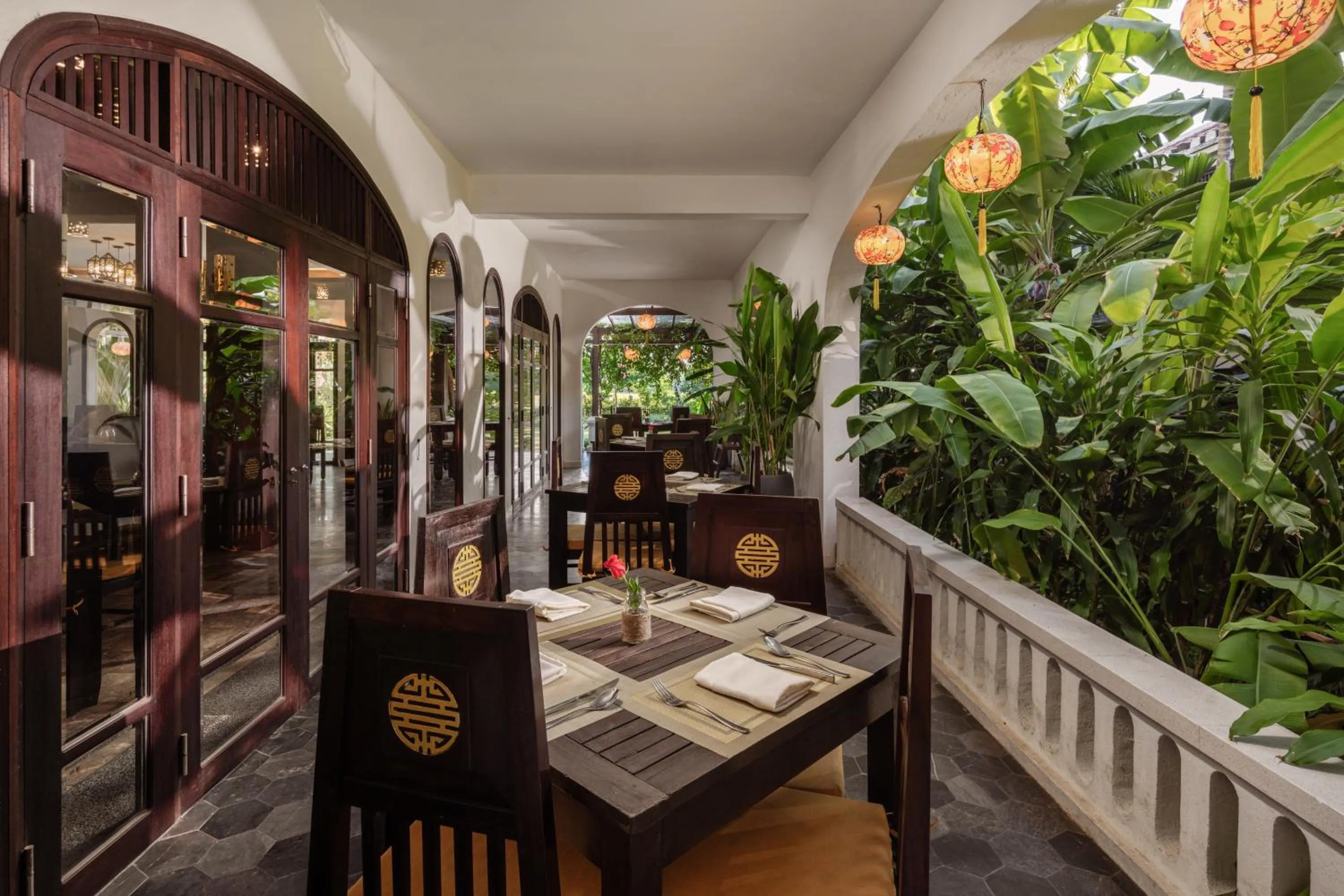 Restaurant/places to eat in Legacy Hoi An Resort