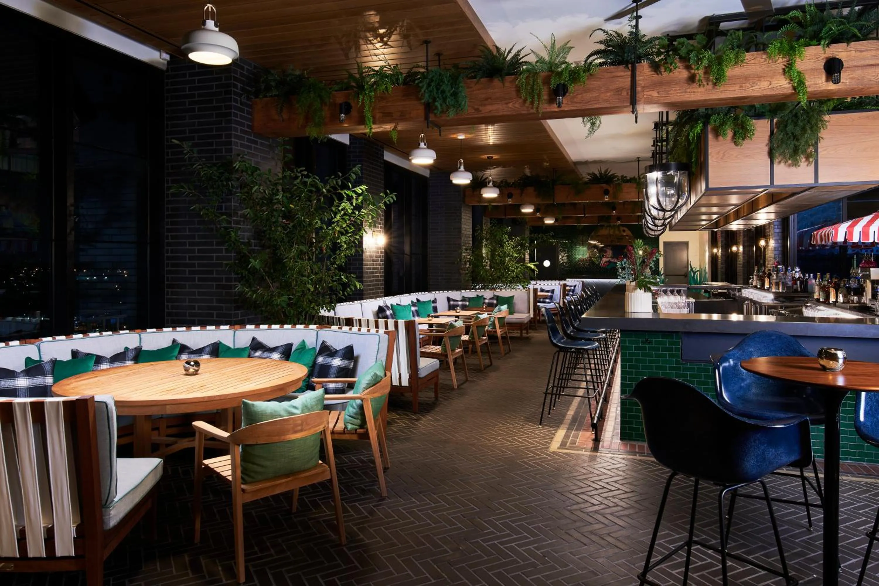 Restaurant/places to eat in Virgin Hotels Nashville