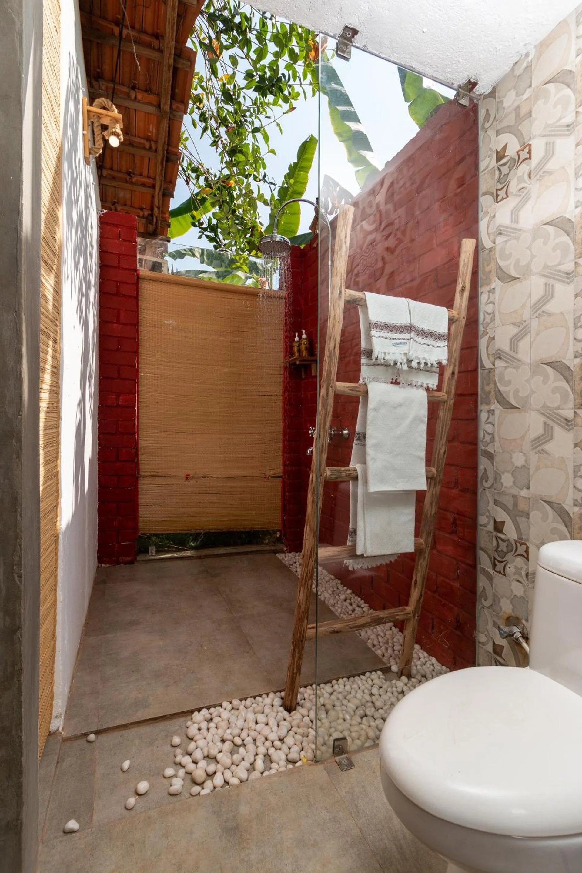 Shower in The Hammock Goa