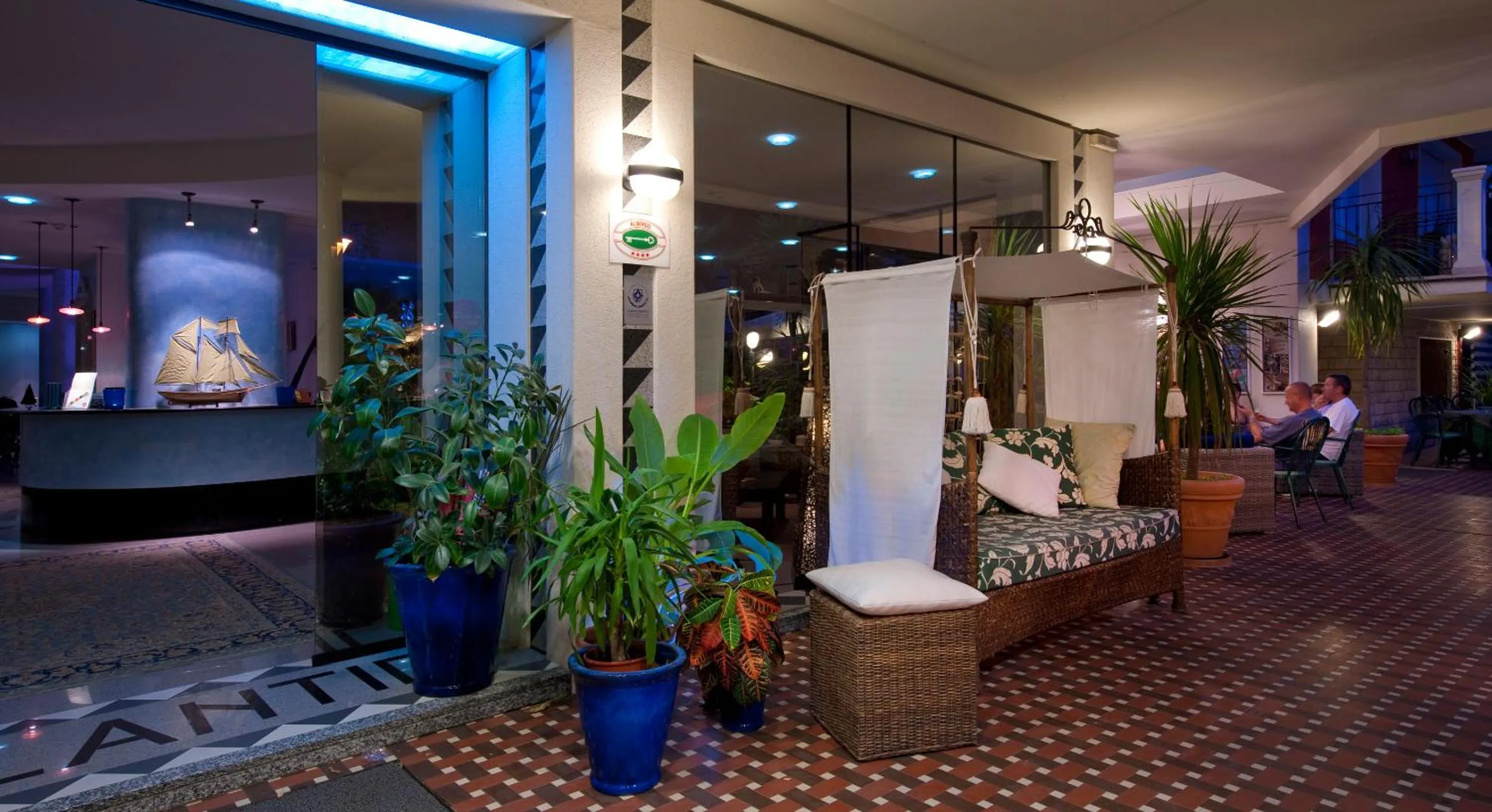 Garden in Hotel Atlantic Riviera Mare