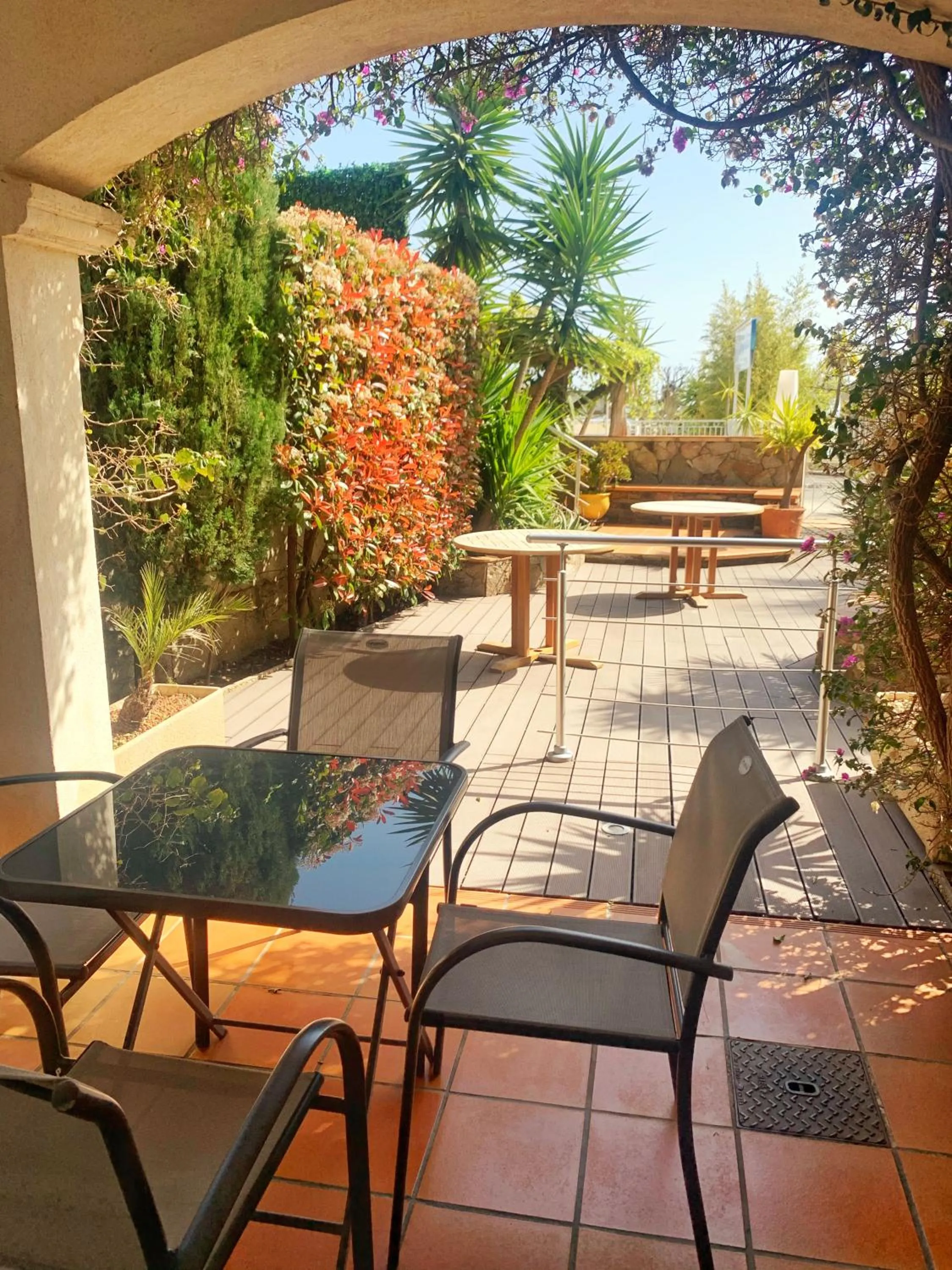 Garden in Hôtel Beau Soleil