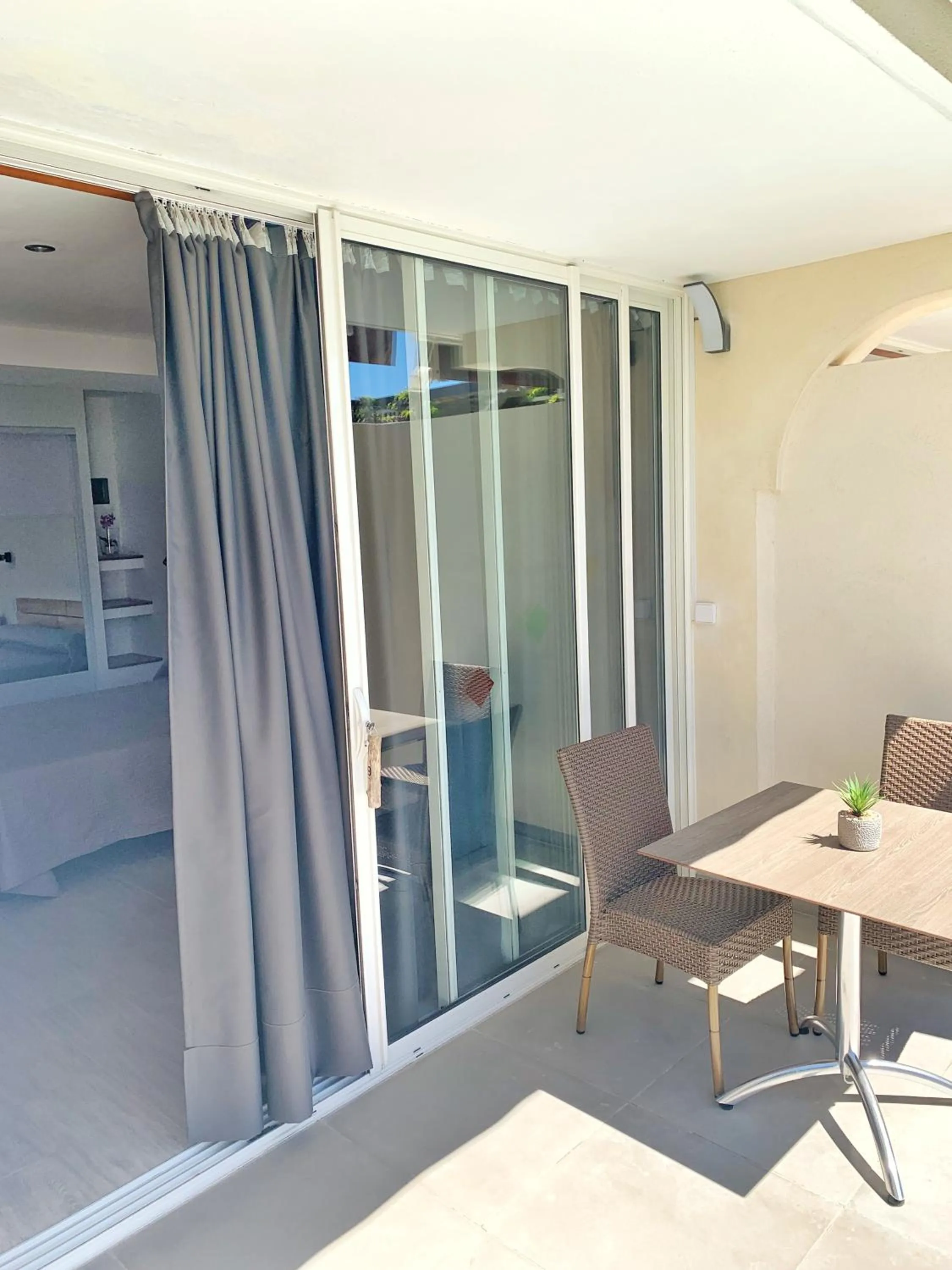 Balcony/Terrace in Hôtel Beau Soleil