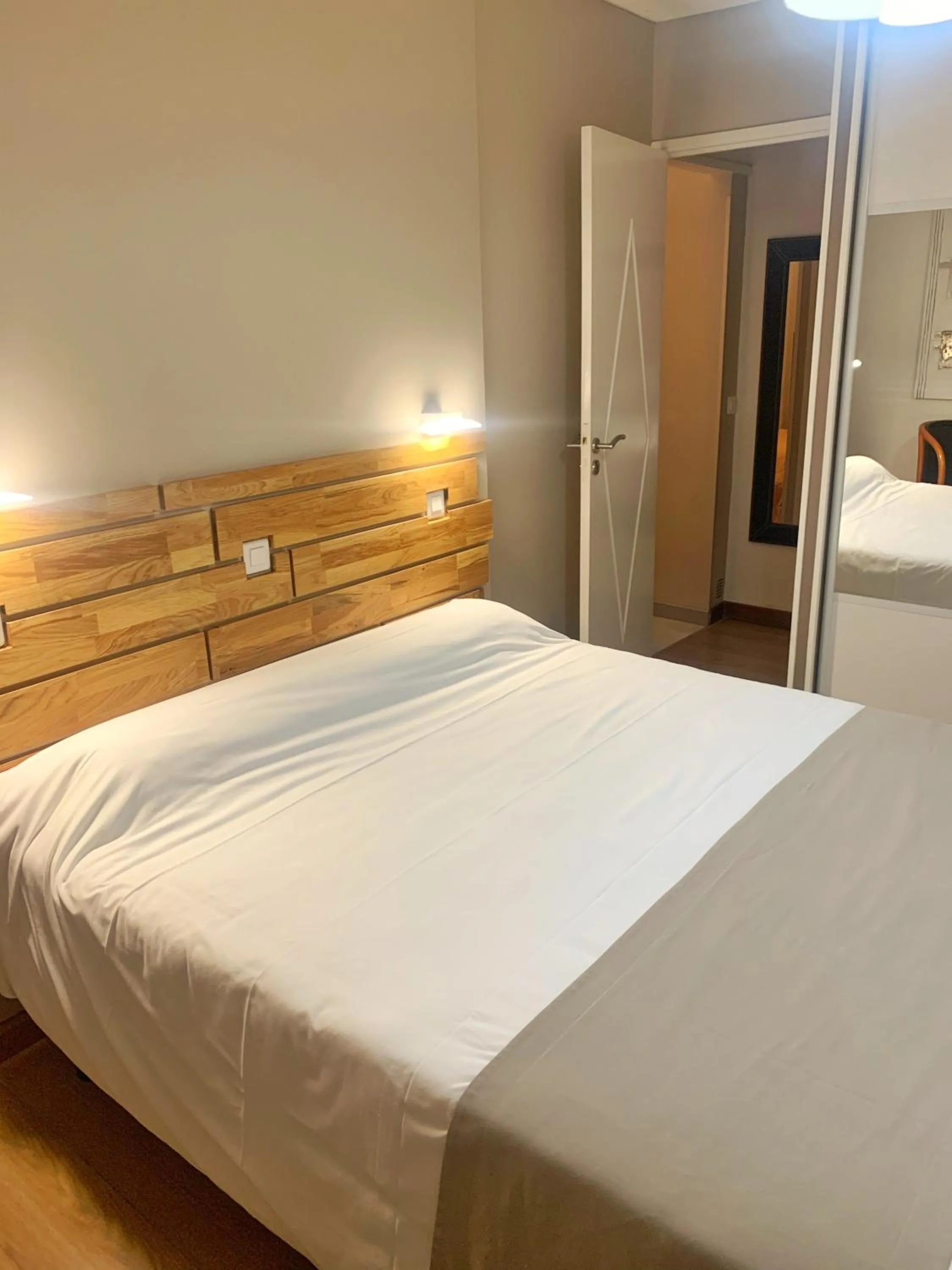 Bed in Hôtel Beau Soleil