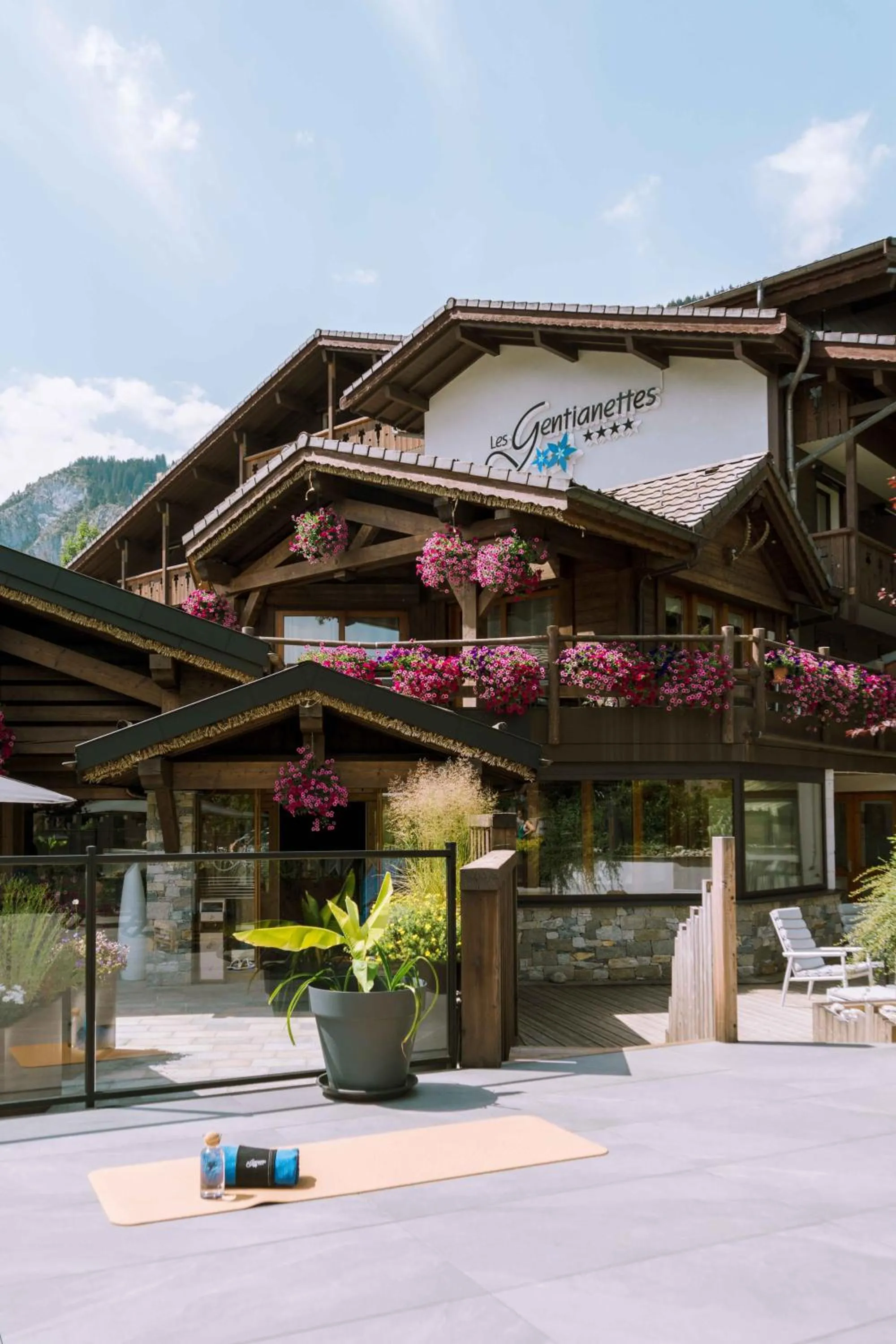 Property building in Les Gentianettes Hotel & Spa