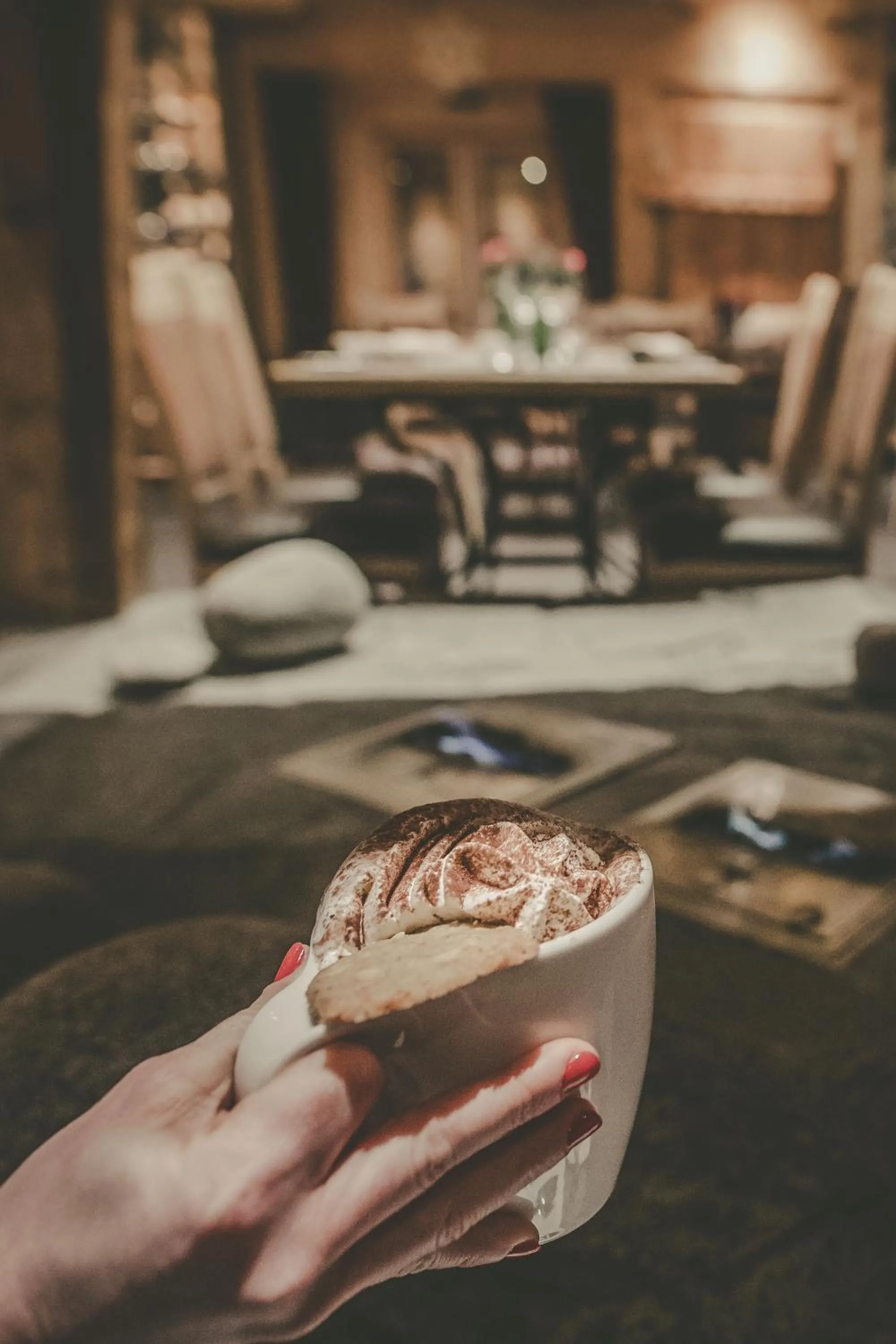 Lounge or bar in Les Gentianettes Hotel & Spa