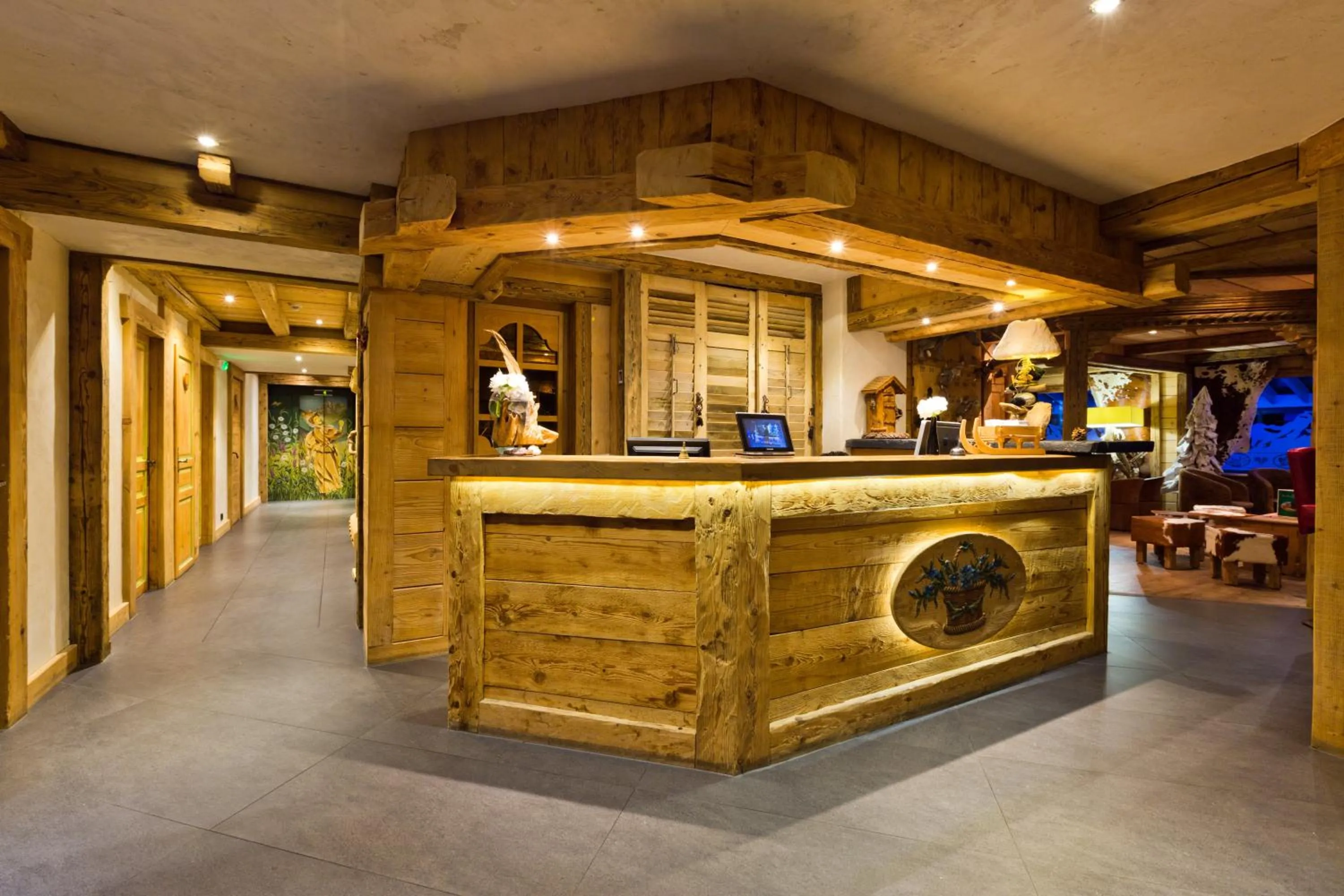 Lobby or reception in Les Gentianettes Hotel & Spa