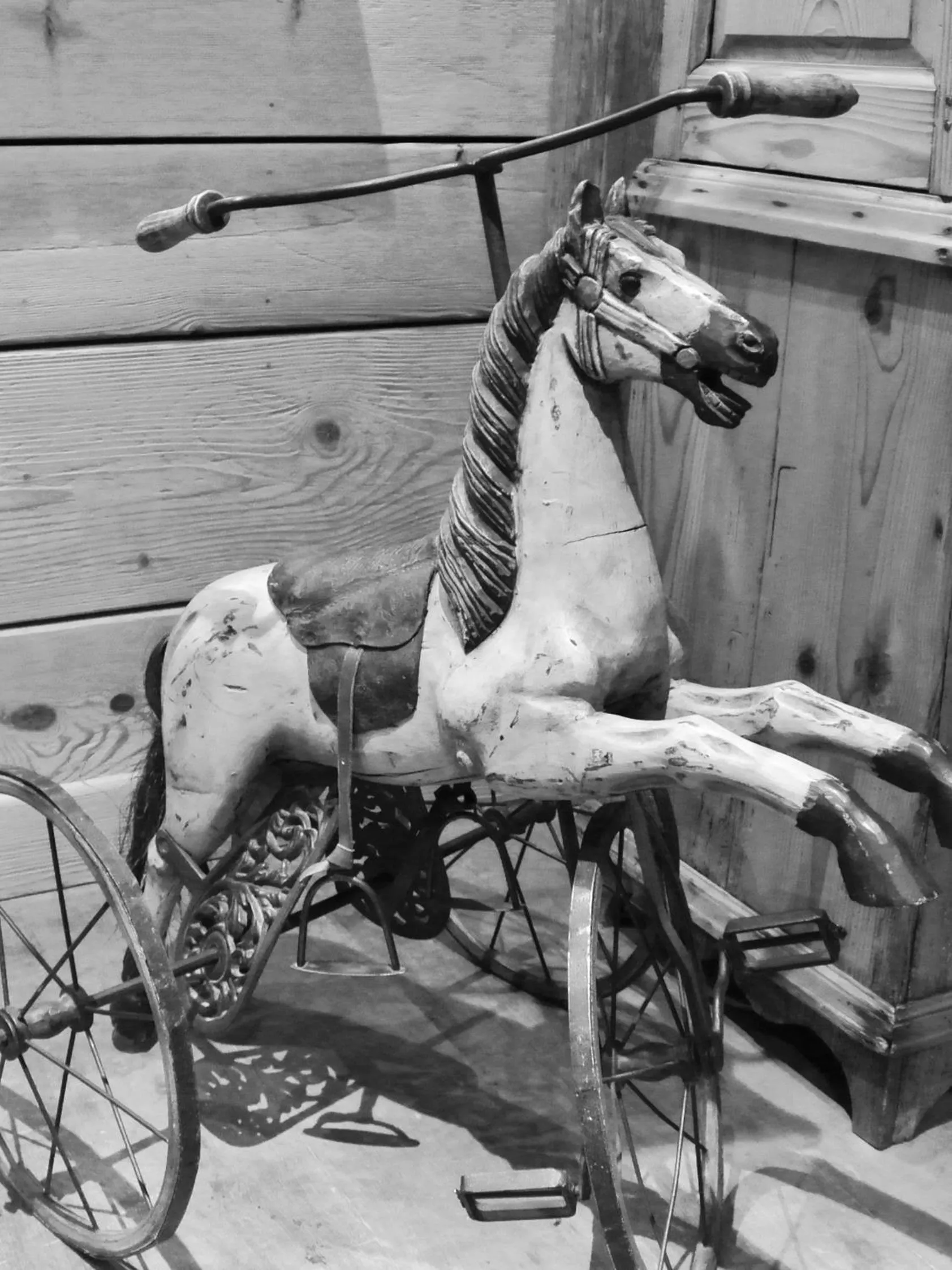 Decorative detail in Les Gentianettes Hotel & Spa