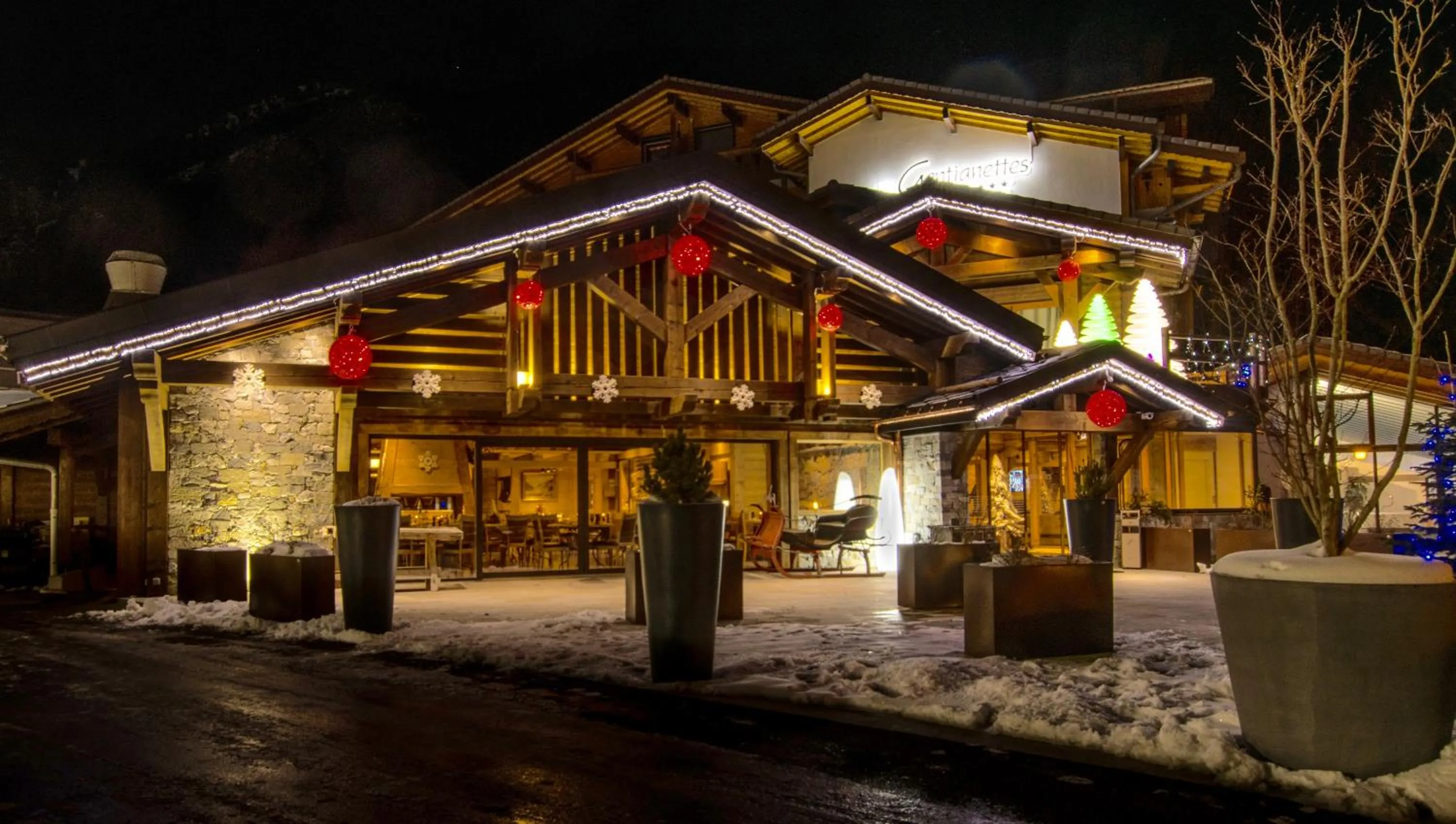 Property building in Les Gentianettes Hotel & Spa