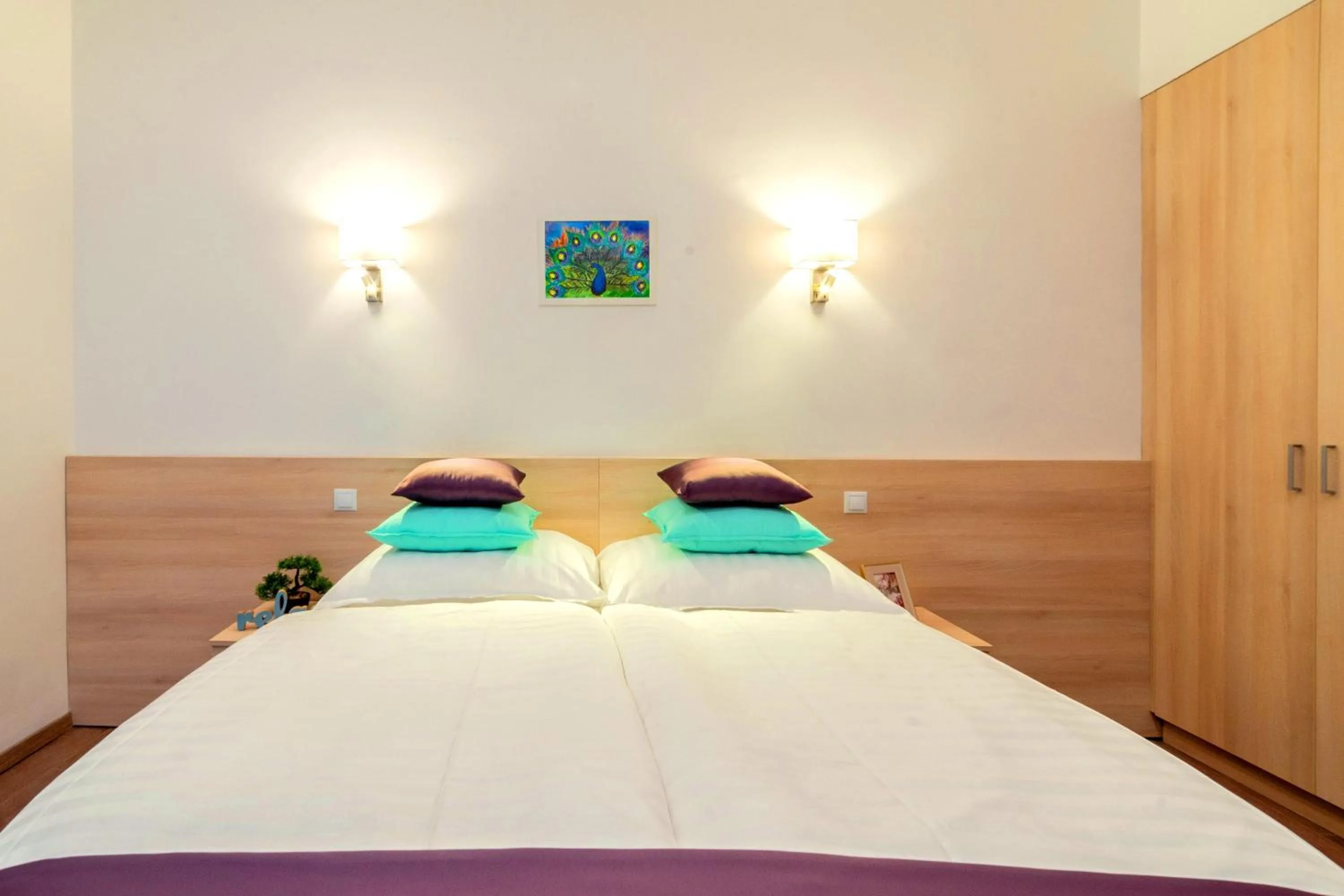 Bedroom, Bed in Global Suites Budapest