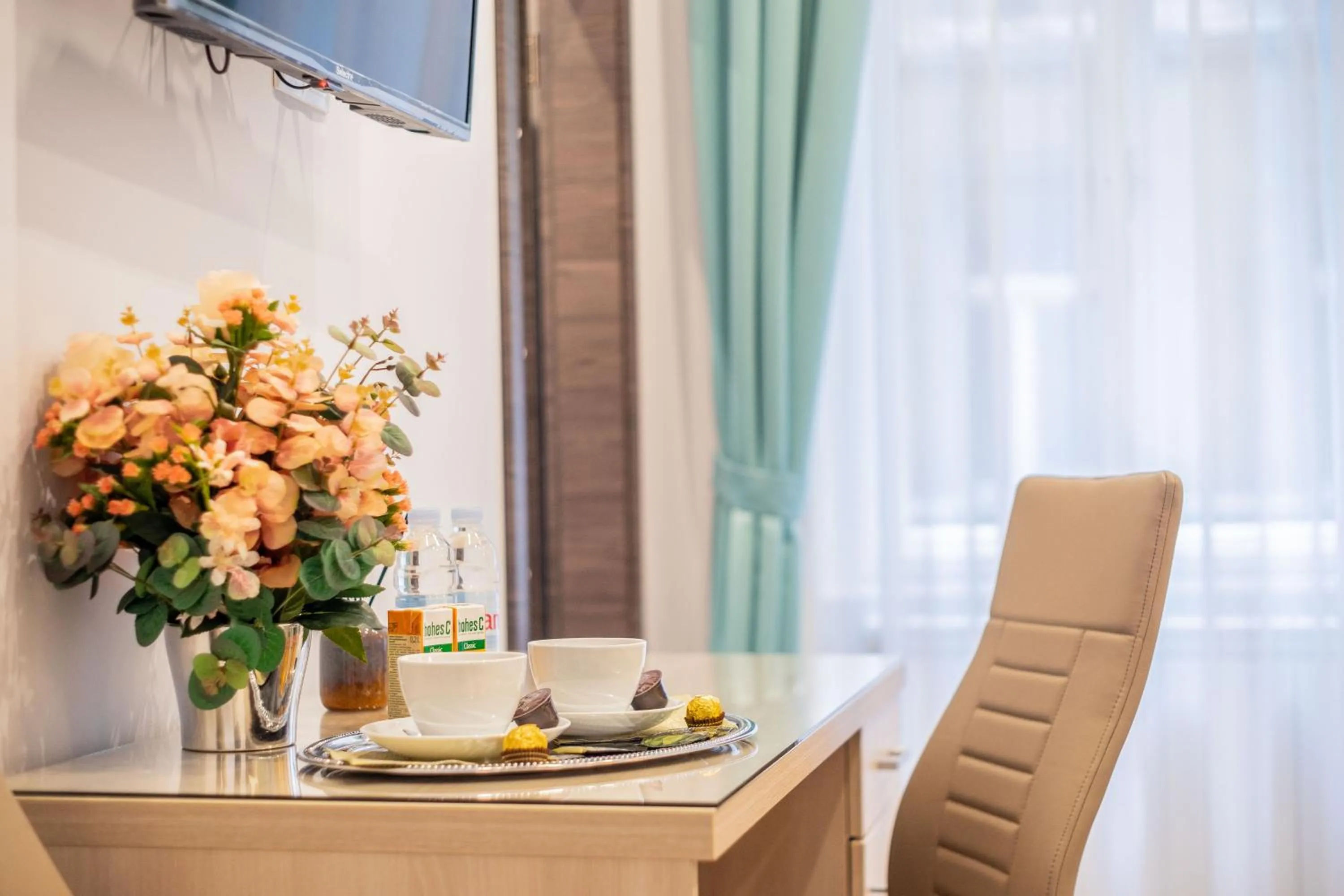 Photo of the whole room in Global Suites Budapest