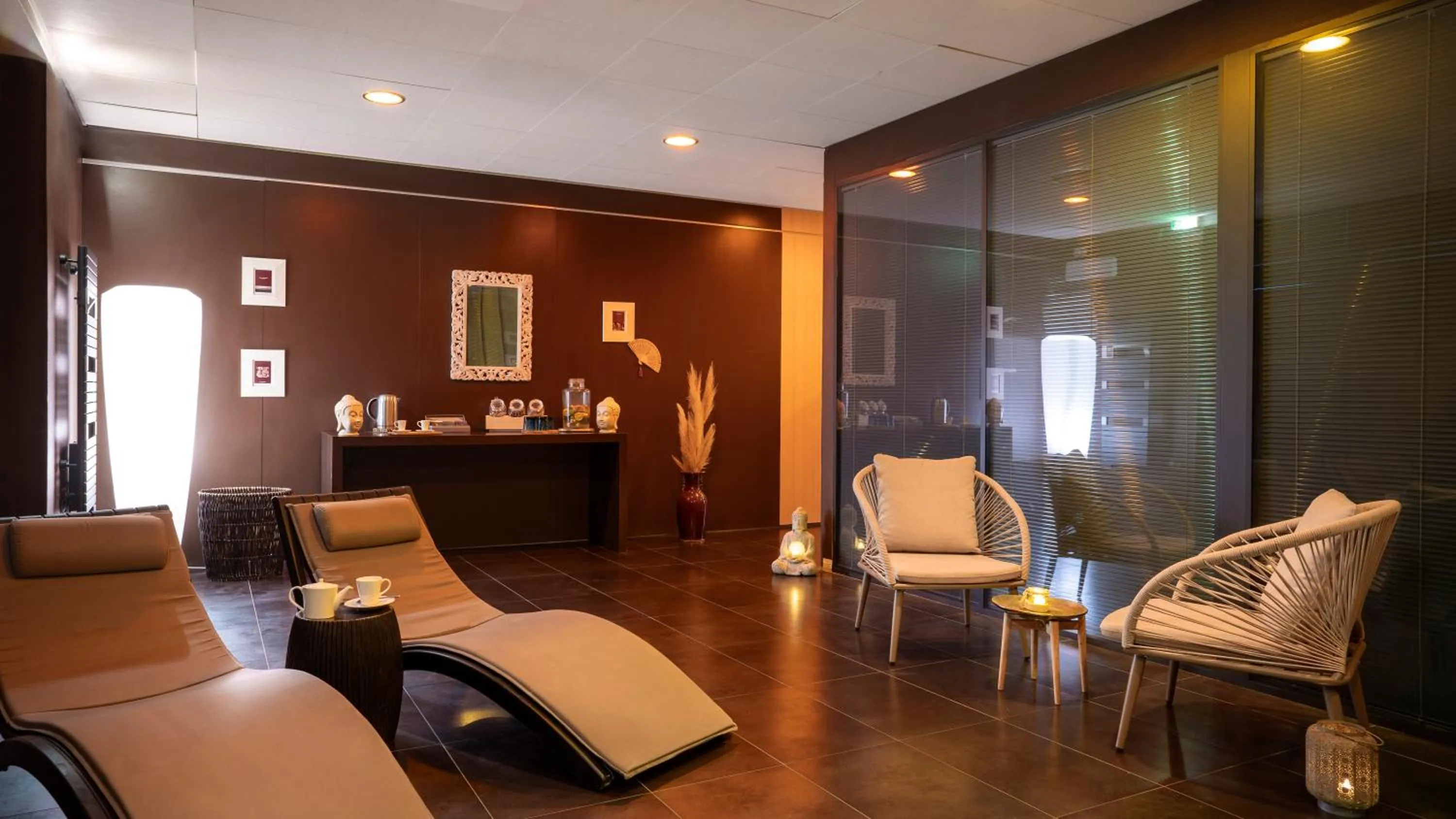 Spa and wellness centre/facilities in Residhome Suites Paris Sénart