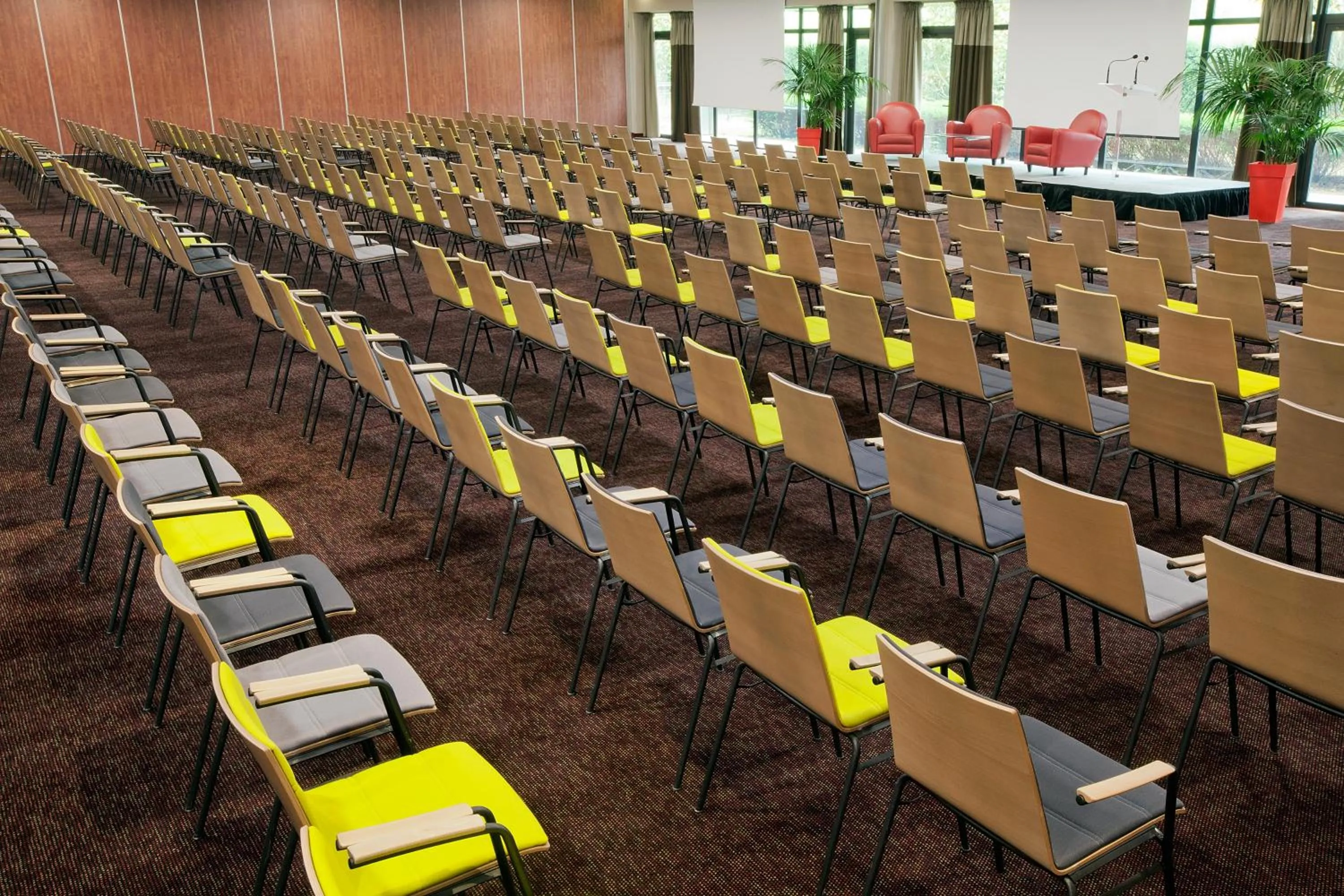 Banquet/Function facilities in Residhome Suites Paris Sénart