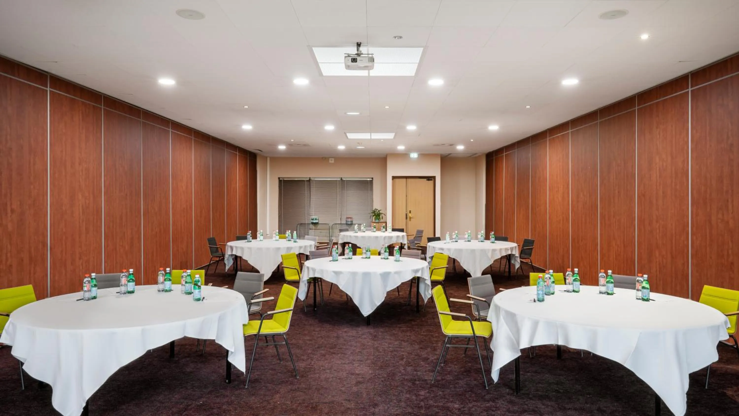 Banquet/Function facilities in Residhome Suites Paris Sénart