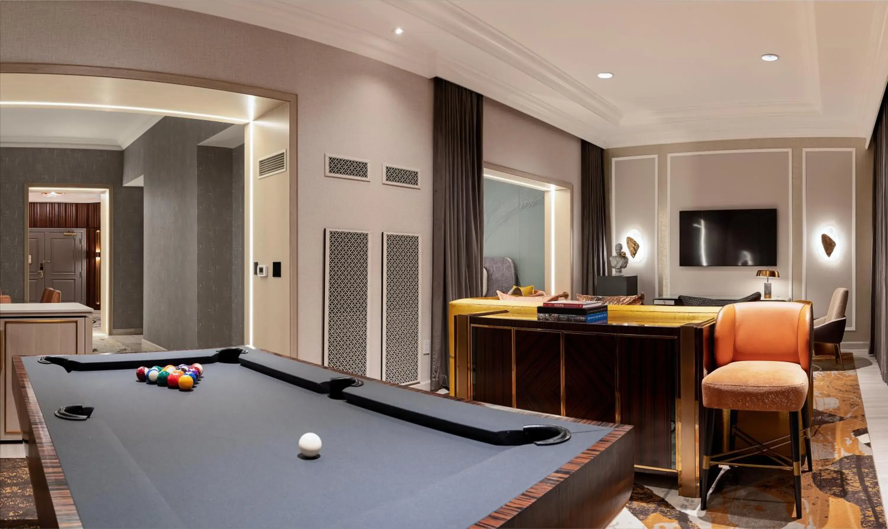 Newly Remodeled Grand King Suite City View in The Venetian® Resort Las Vegas Newly Remodeled Grand King Suite City View in The Venetian® Resort Las Vegas