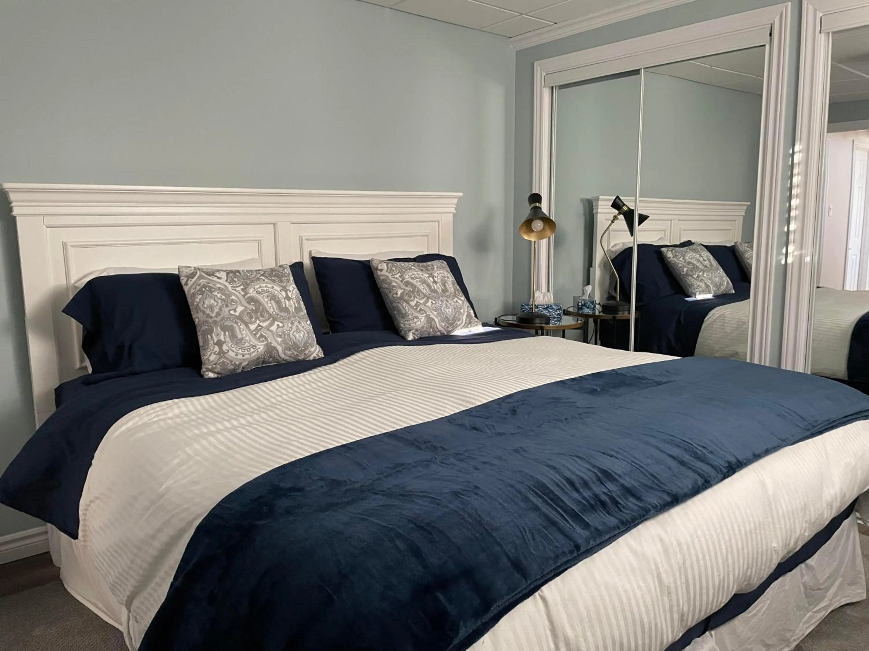 Bedroom, Bed in Hammer Haus II