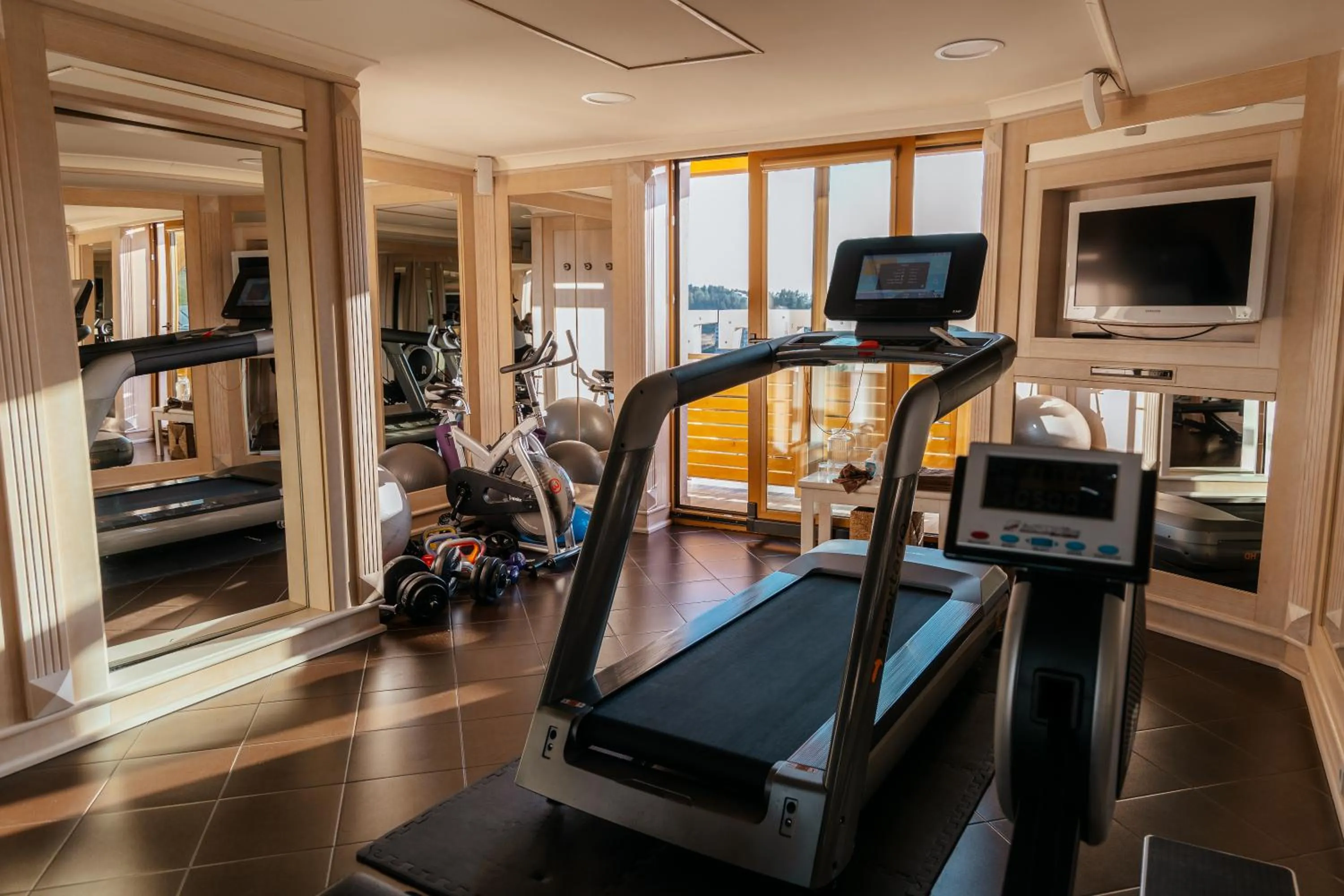 TV and multimedia in Residence Hotel