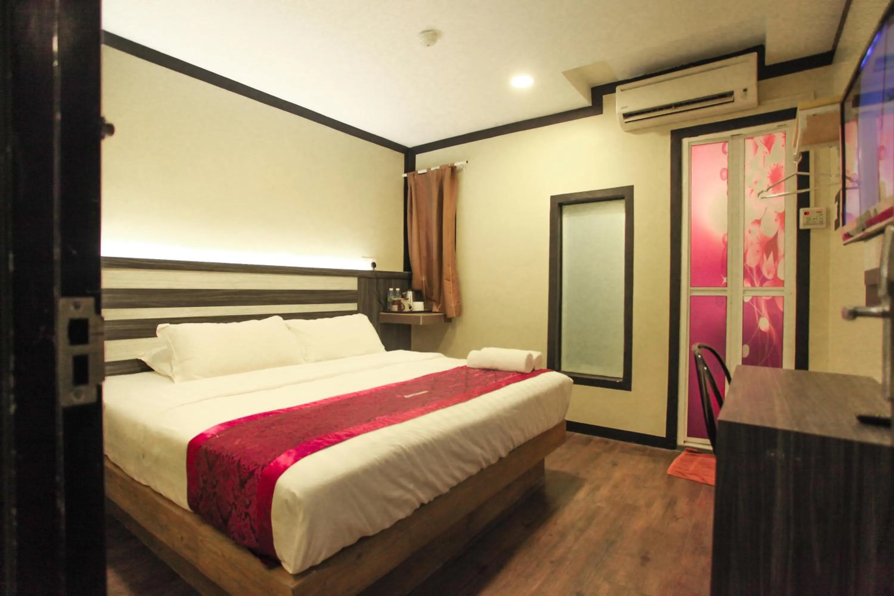 Bed in HOTEL PREMIUM