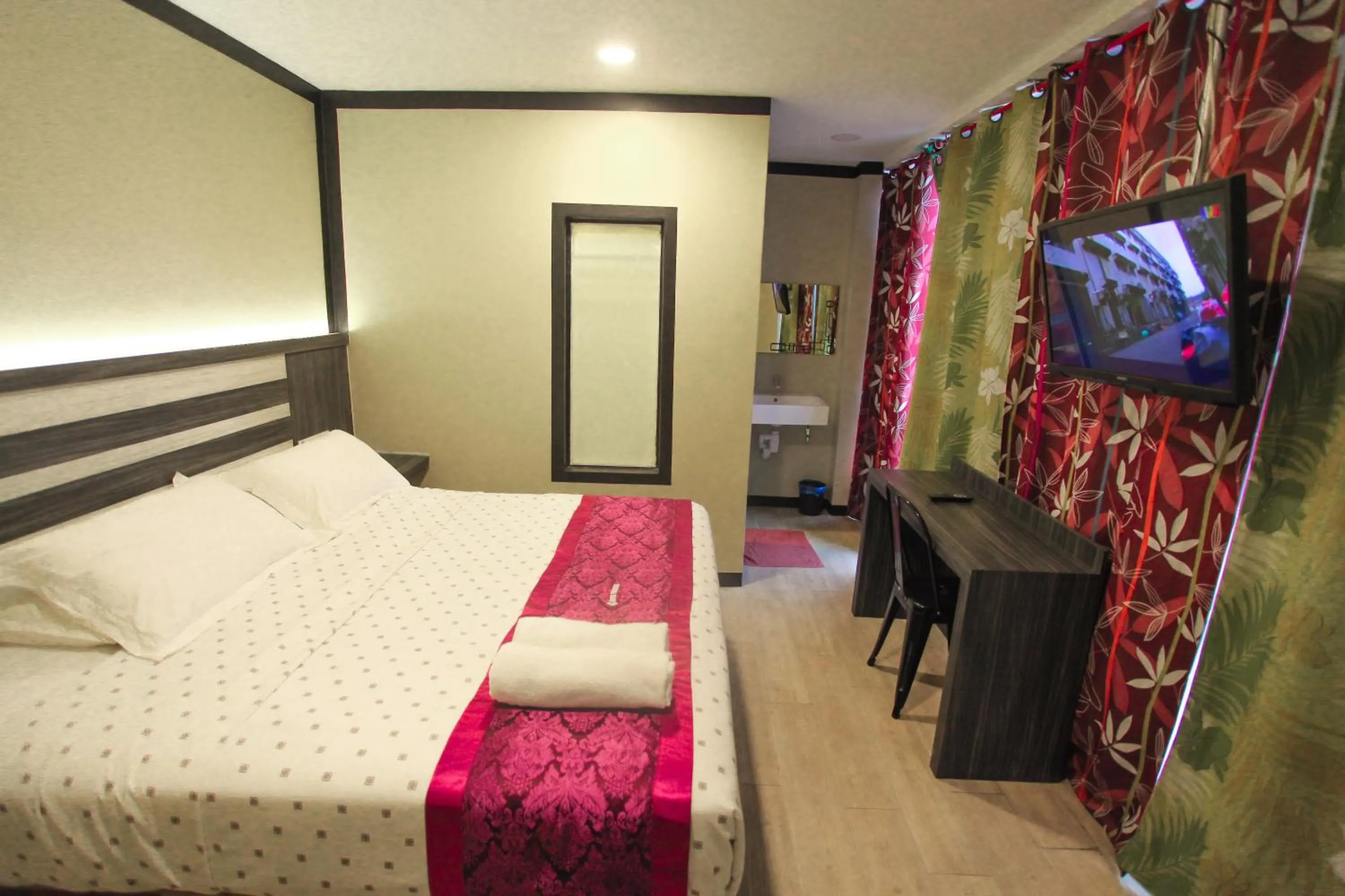 Bed in HOTEL PREMIUM