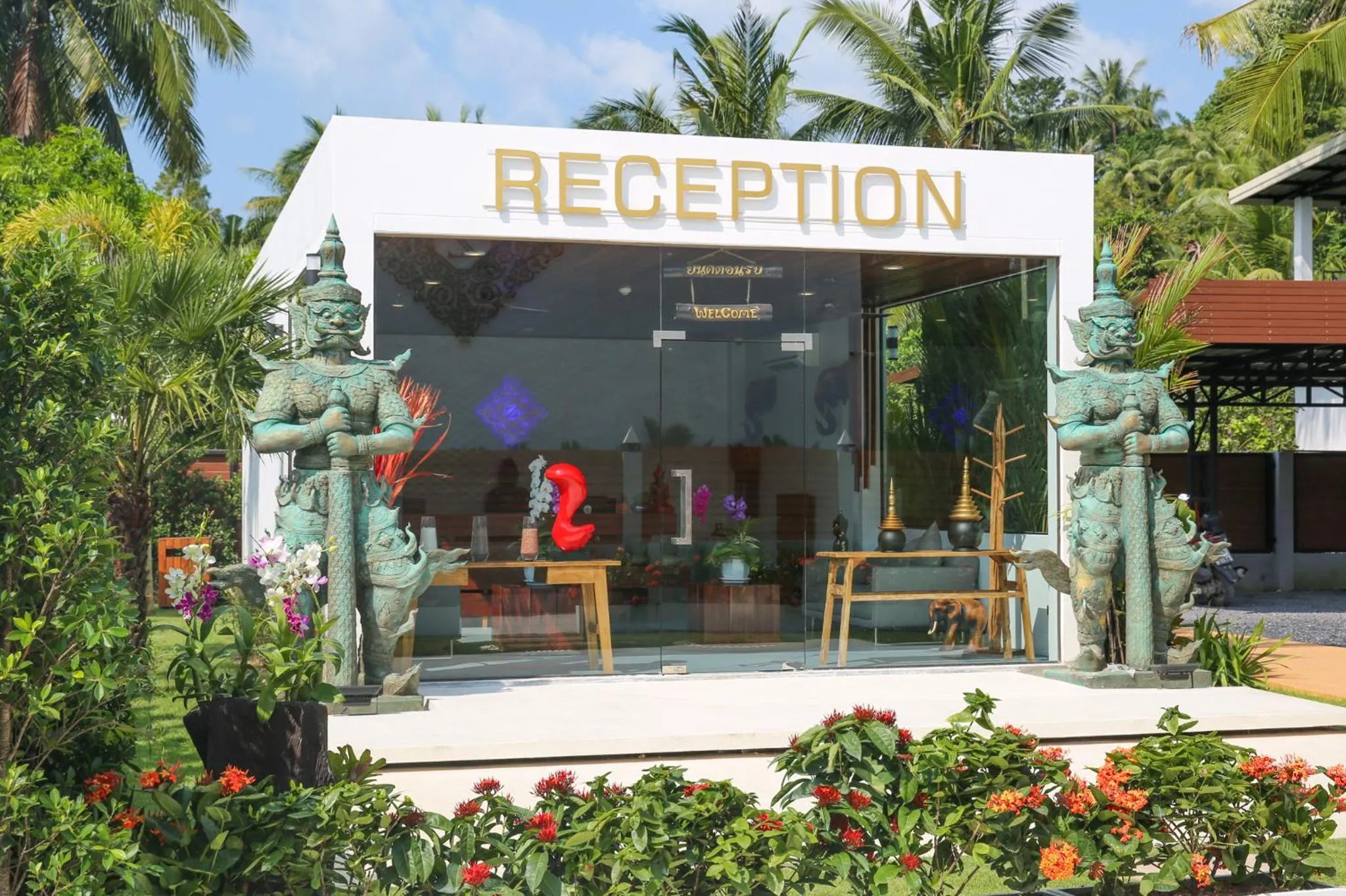 Facade/entrance in Zee Luxury Boutique Hotel