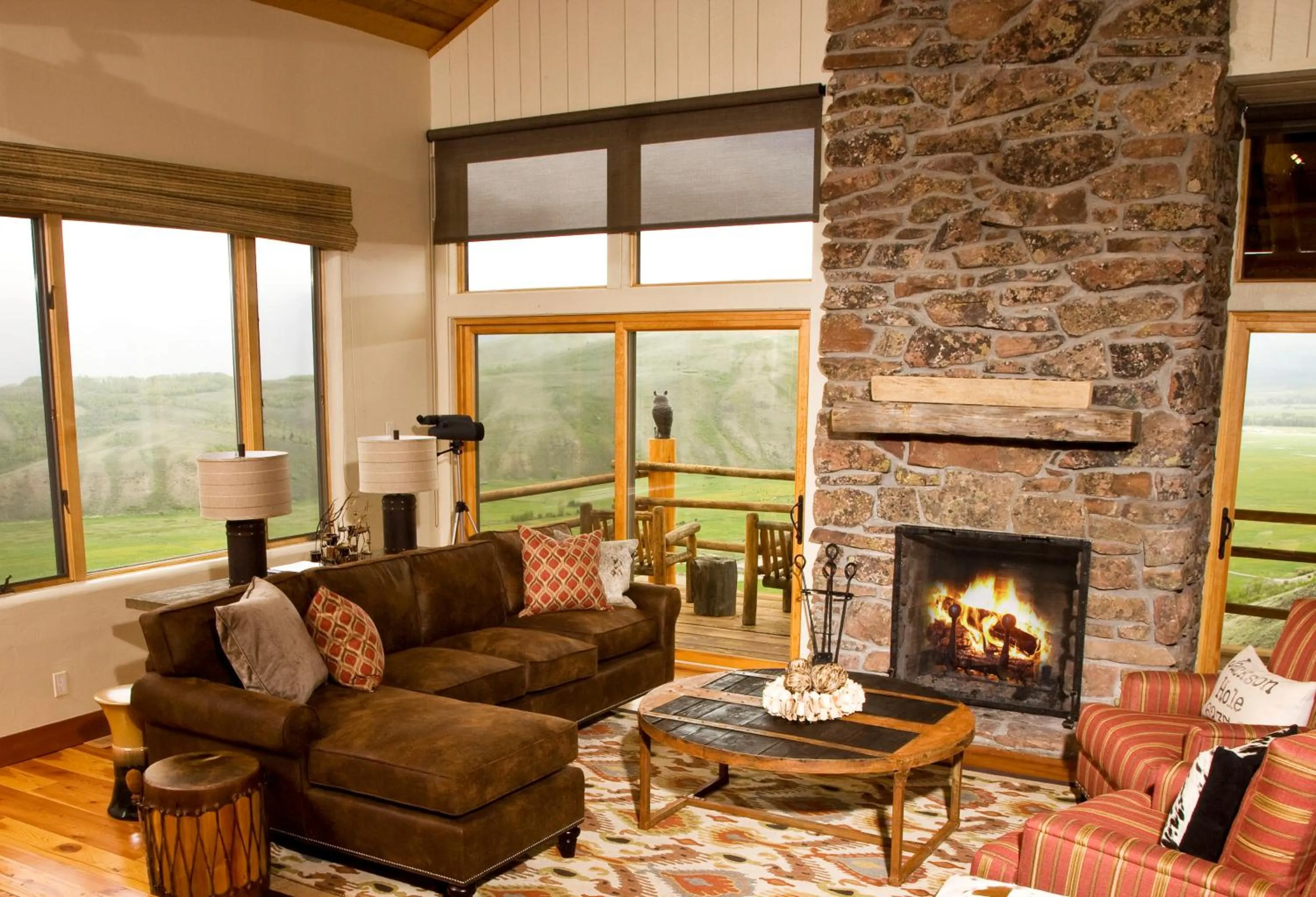 Living room in Spring Creek Ranch
