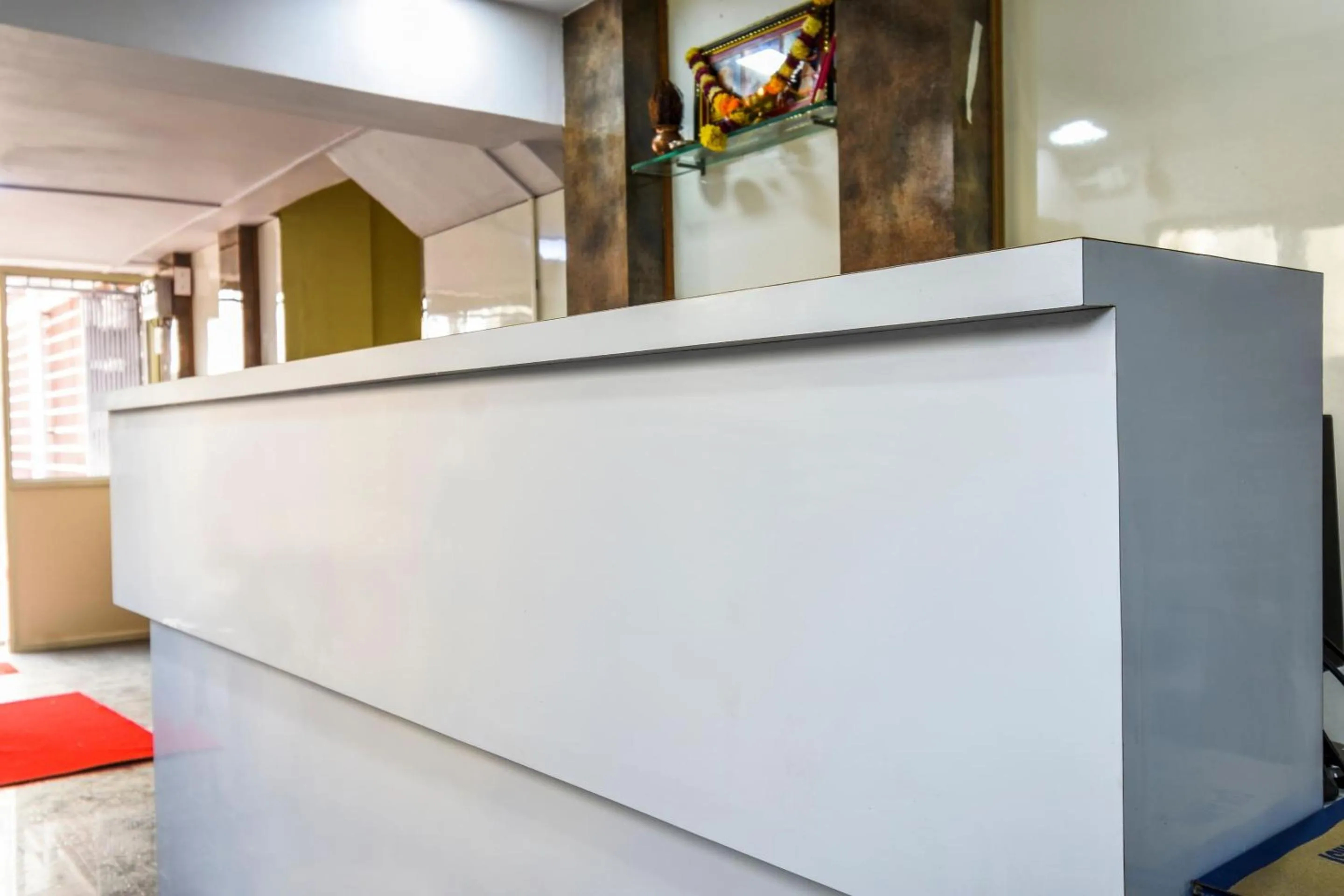 Lobby or reception in Hotel O by OYO Dwarka Lodge