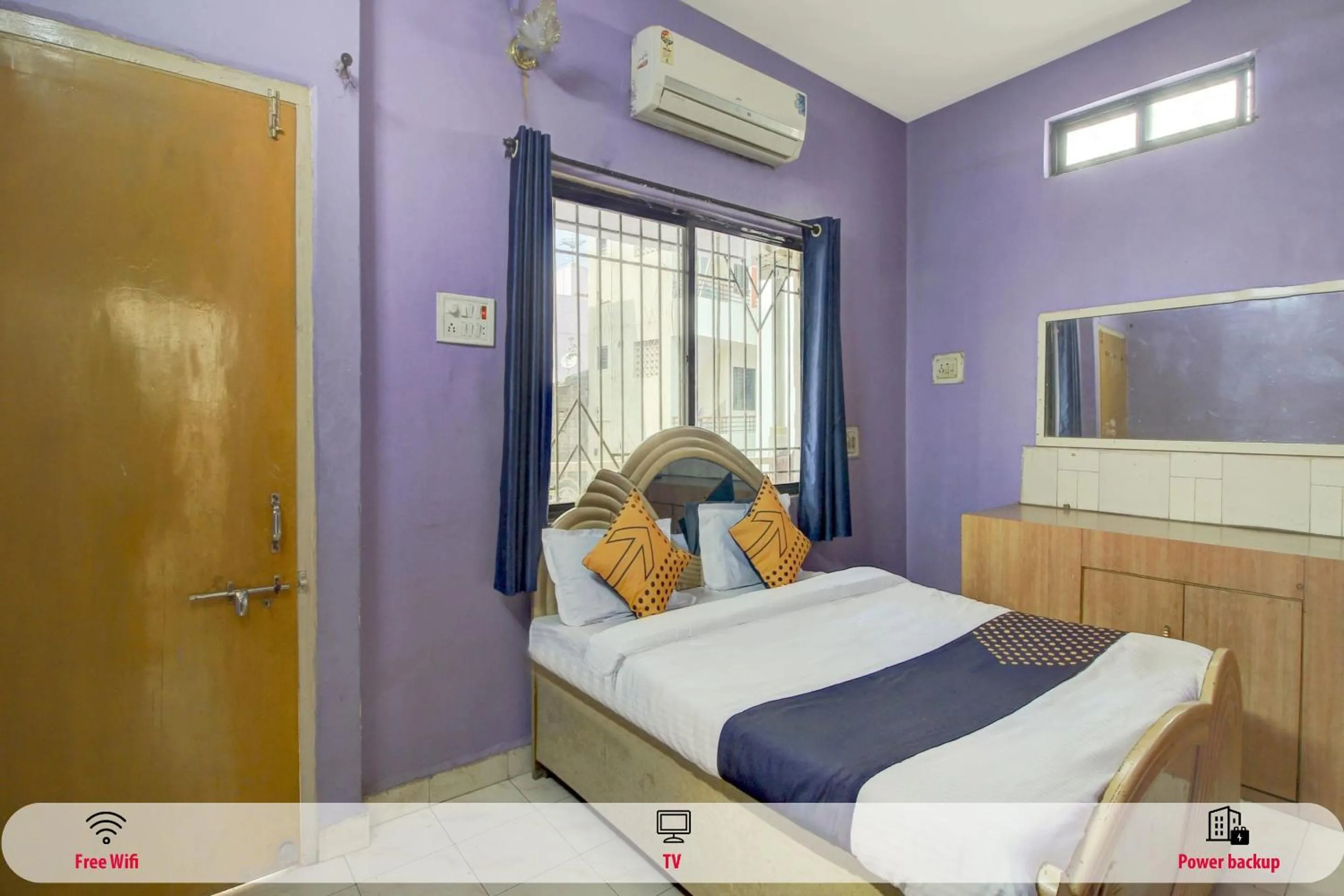 Bedroom in SPOT ON 63695 Hotel Sai Muskaan