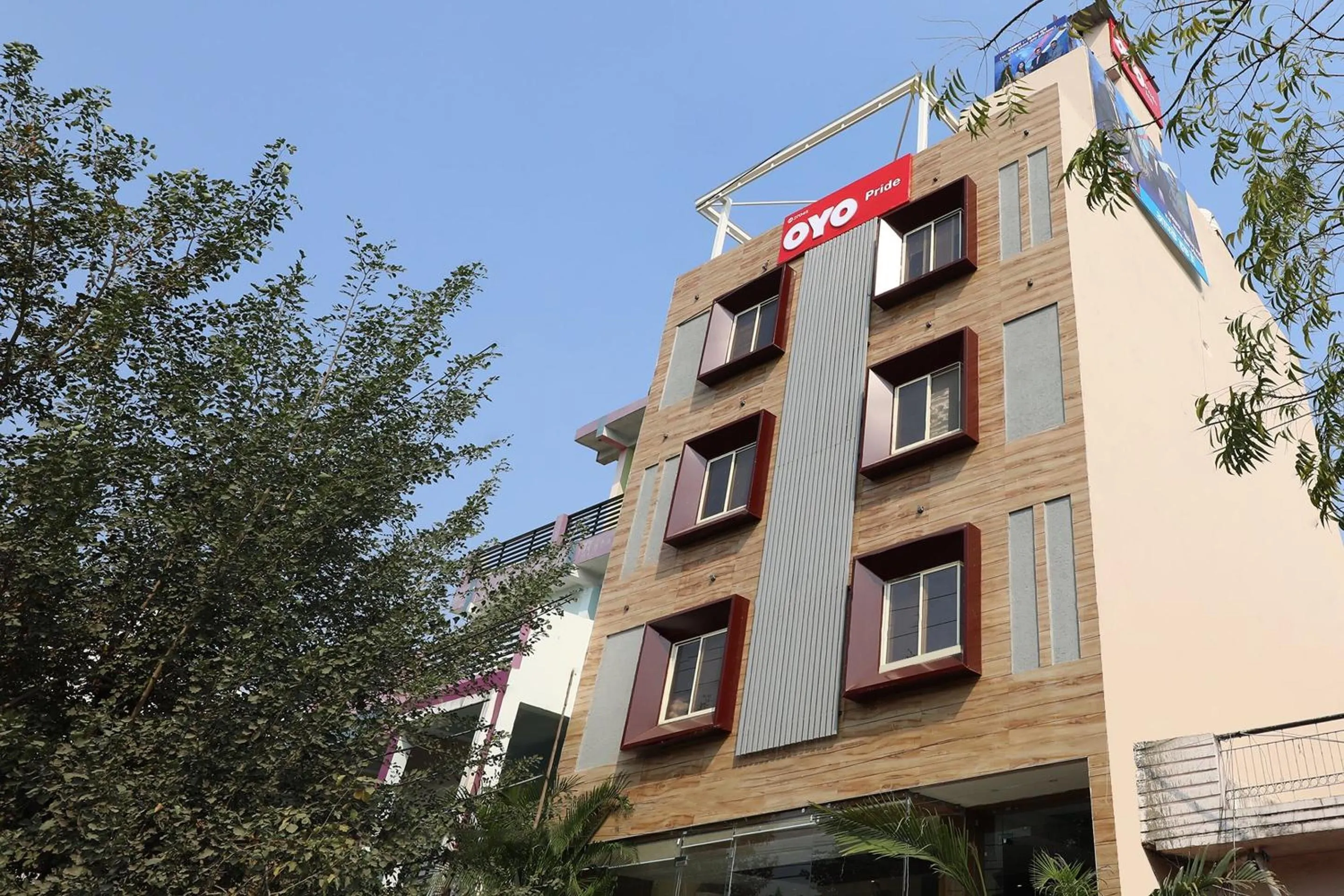 Facade/entrance in Super Hotel O Pride Inn