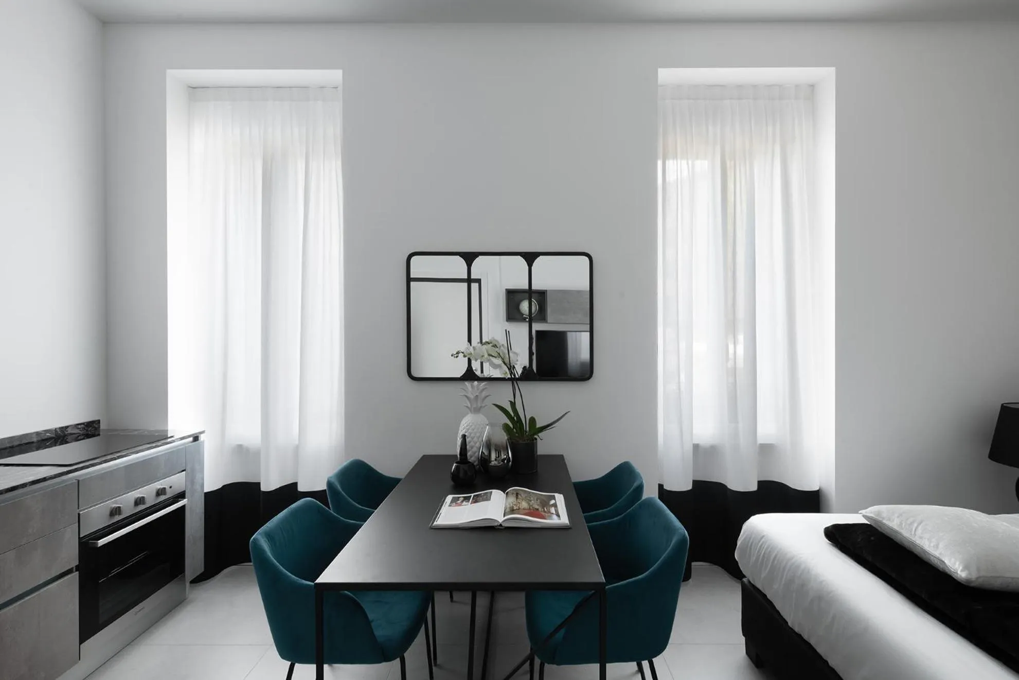 Kitchen or kitchenette in JOIVY Boutique Apartments Farneti