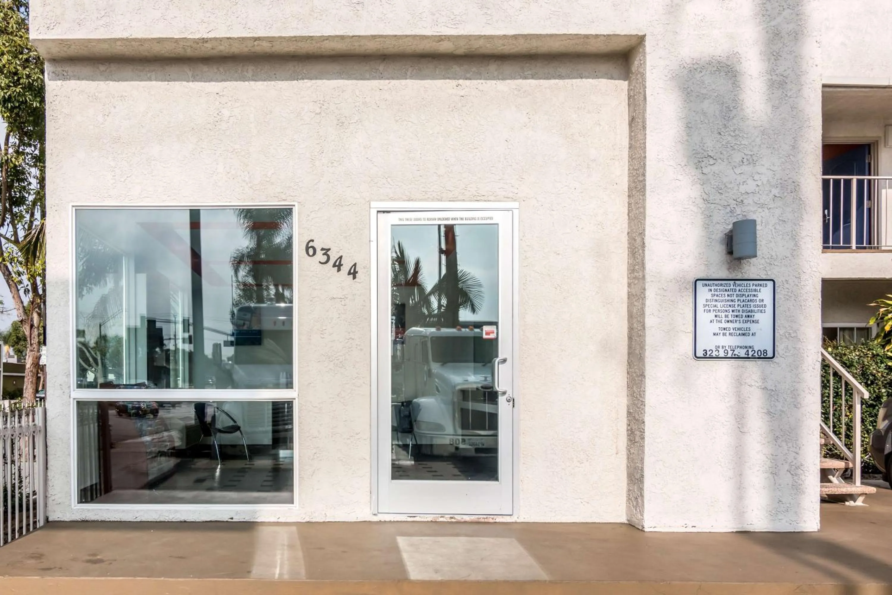 Property building in Motel 6 Bell Gardens, CA - Los Angeles